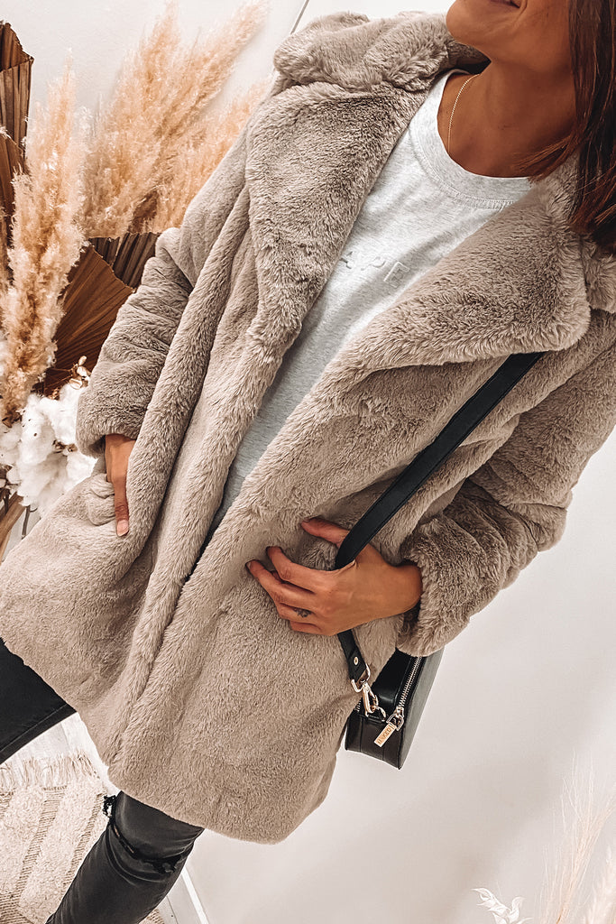 Ena pelly minimalist faux fur clearance jacket