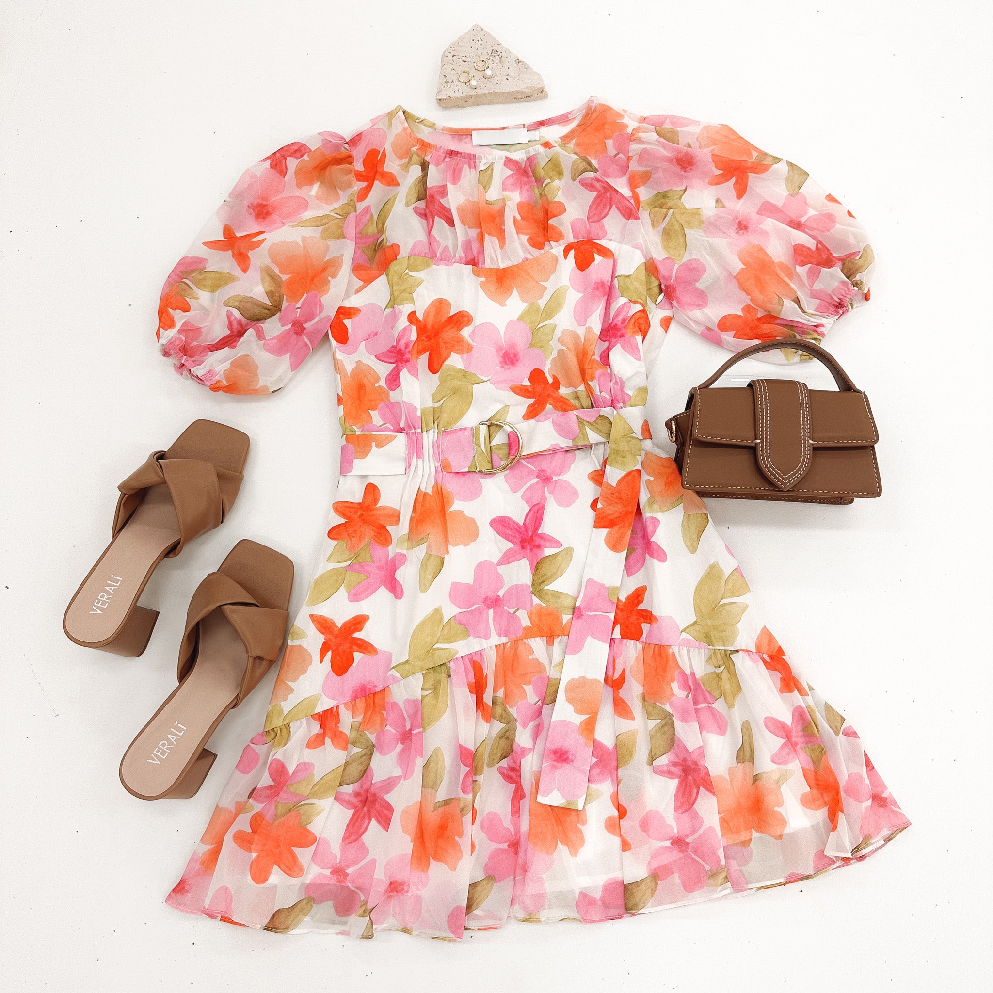 Get flirty in floral!!