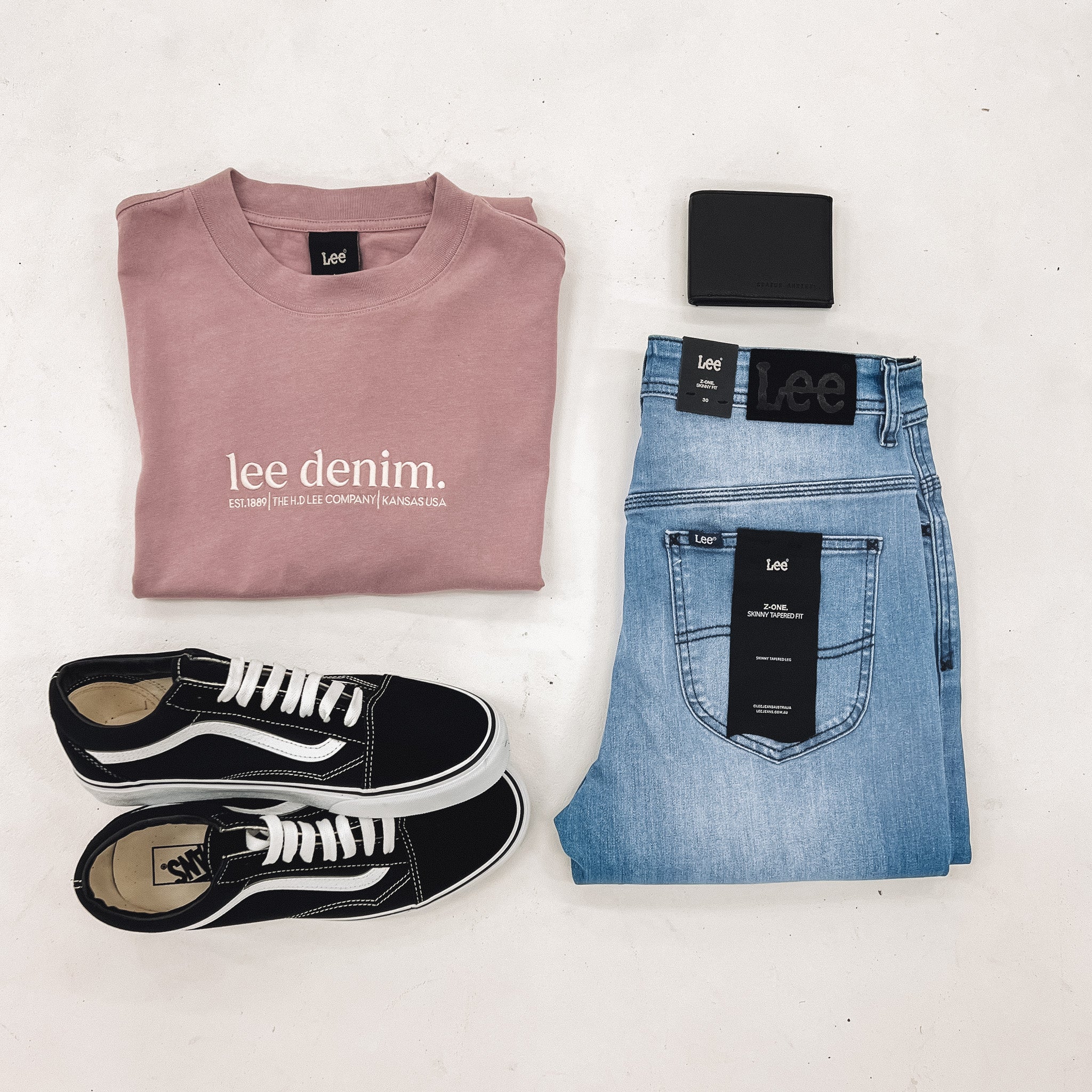 You can't go wrong with a classic tee and jeans fit