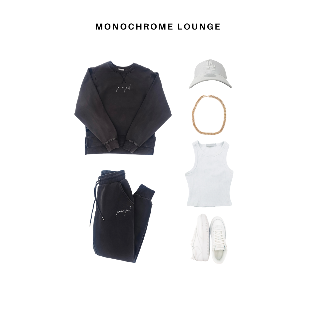 #326 Monochrome Lounge