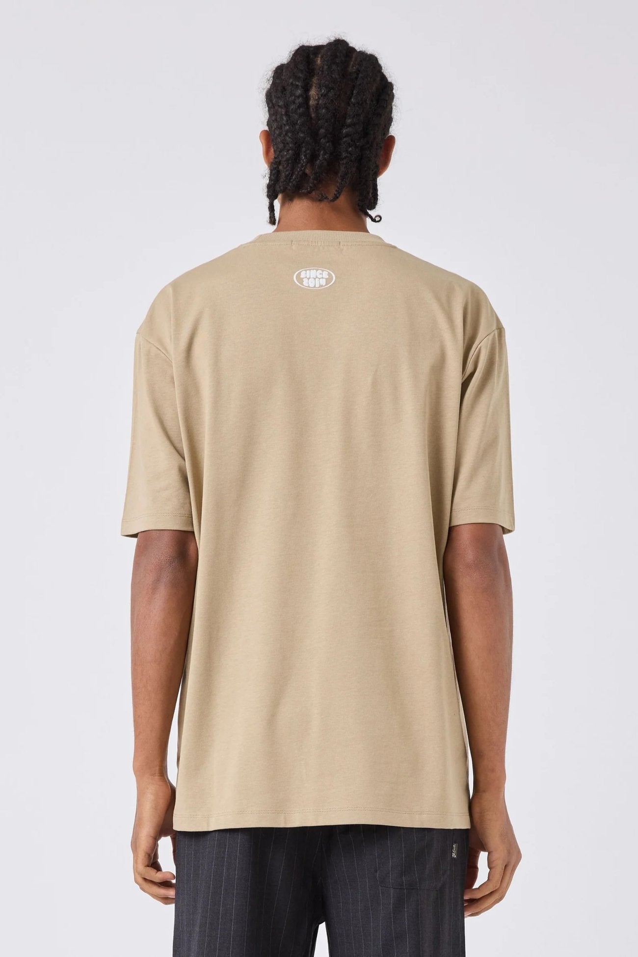 10th Tee Beige