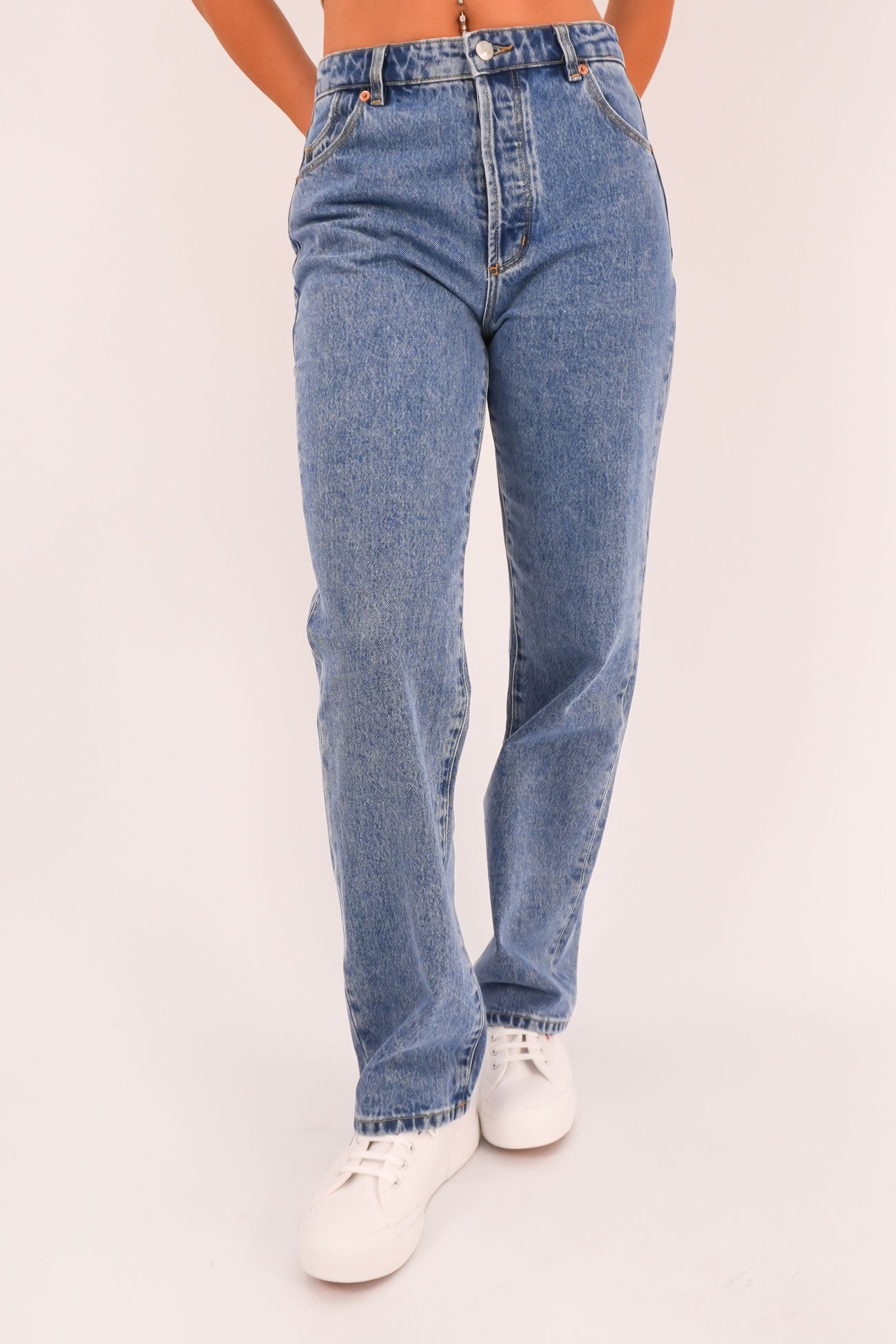 90s Relaxed Jean River Blue