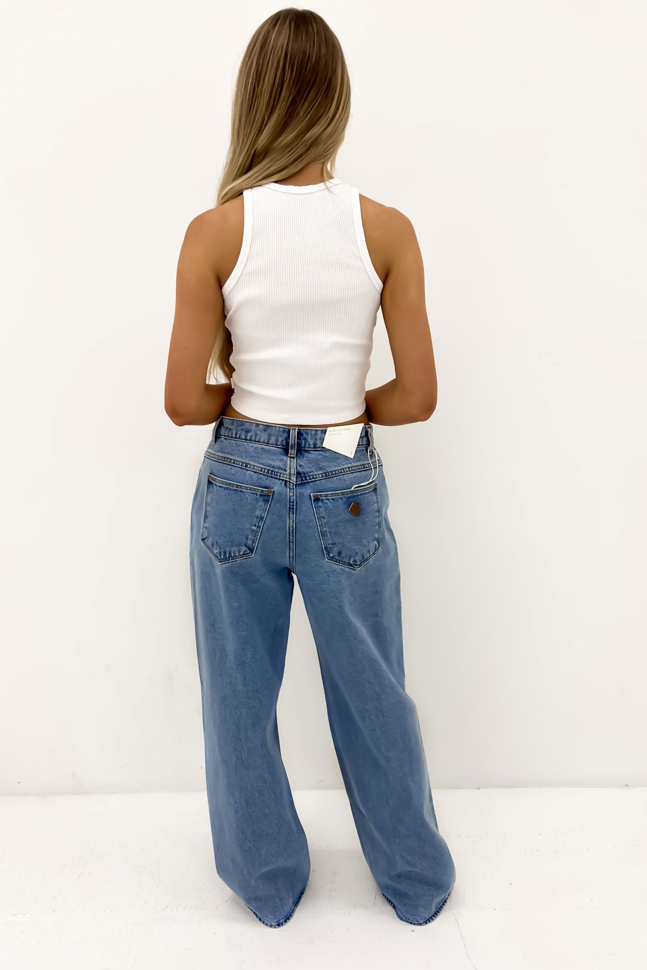 A 95 Super Baggy Jean Gigi