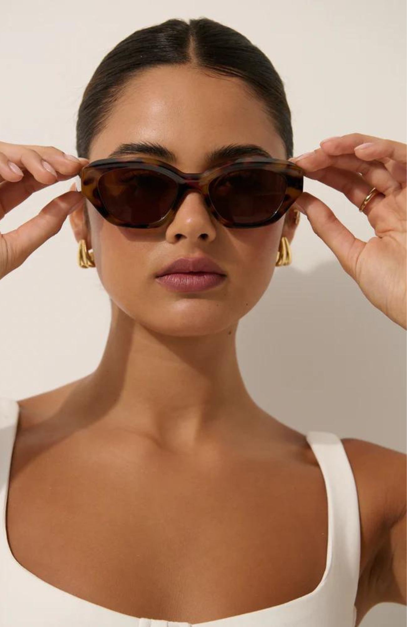 Lizzie Sunglasses // Tort