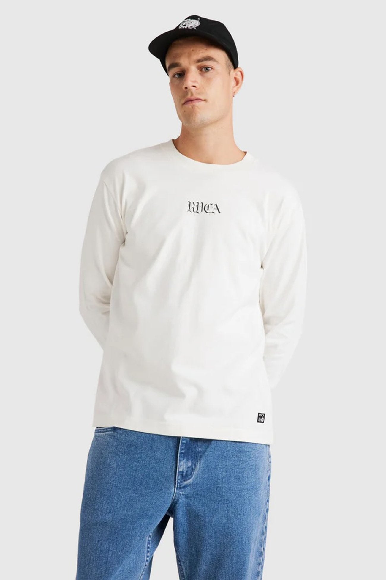 Benj Long Sleeve Tee Salt