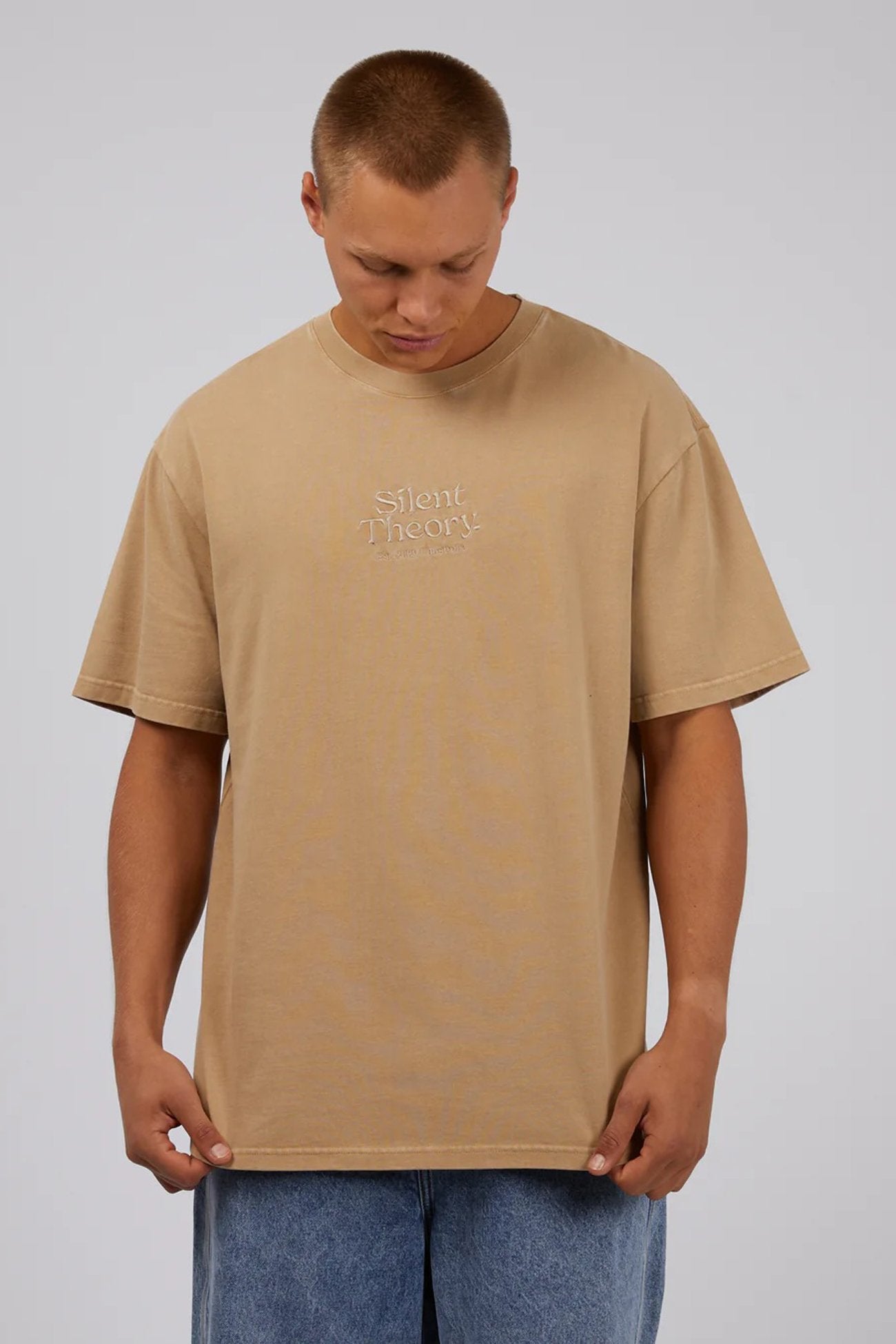 Classic Emb Tee Tan