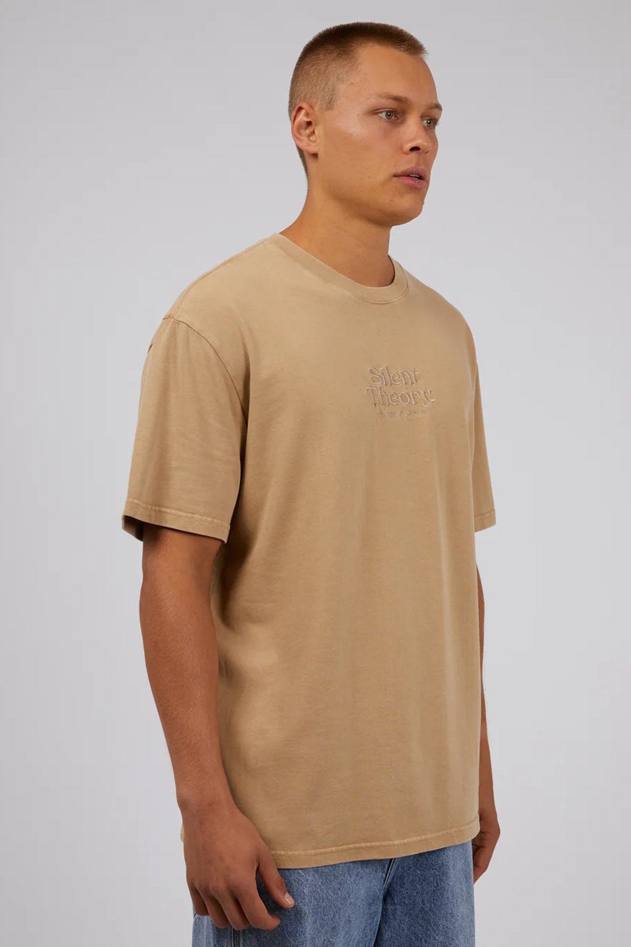 Classic Emb Tee Tan