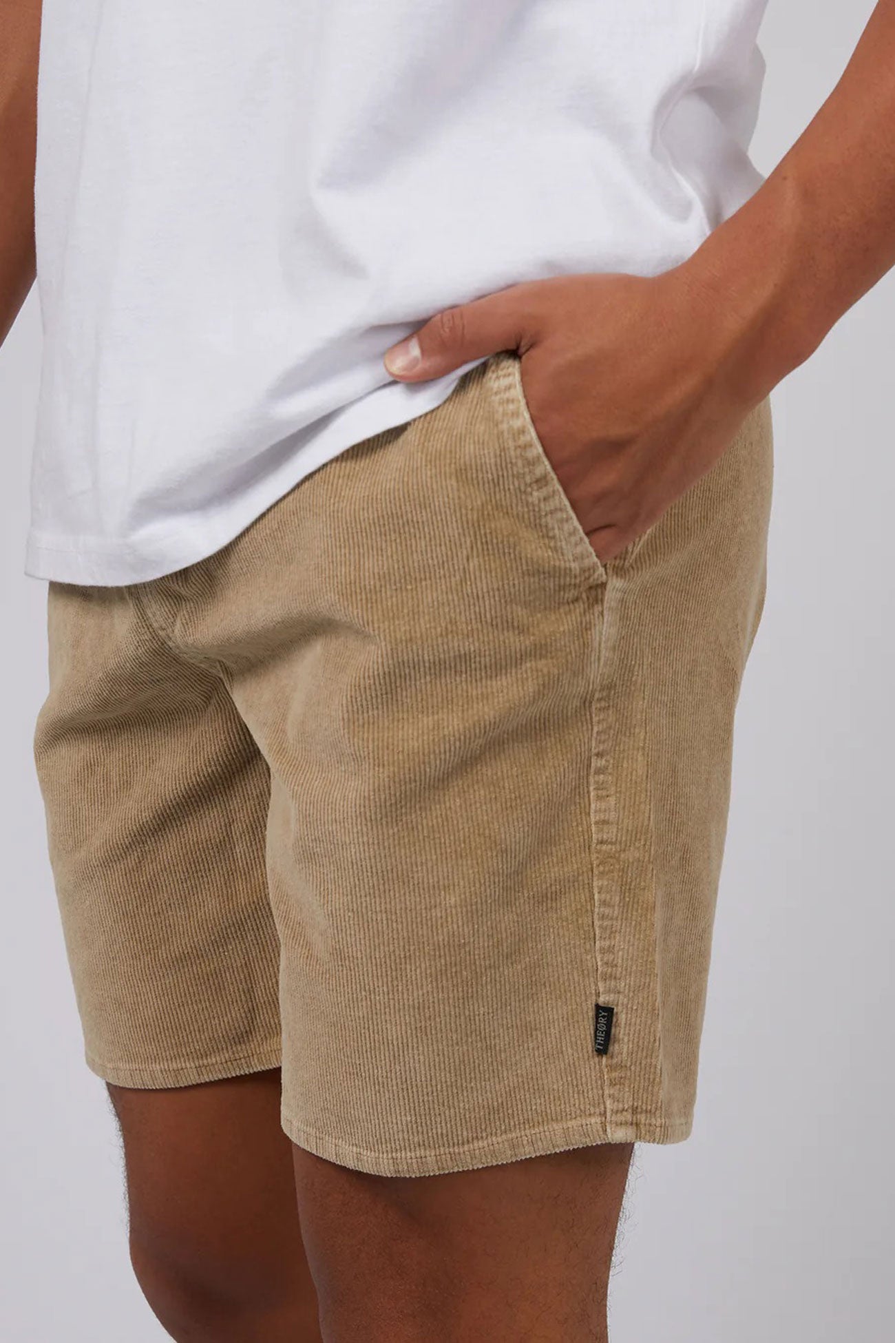 Cord Short Tan