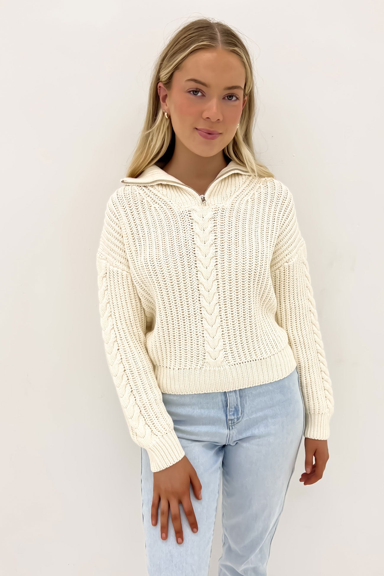 Dahlia 1/4 Zip Knit Vintage White