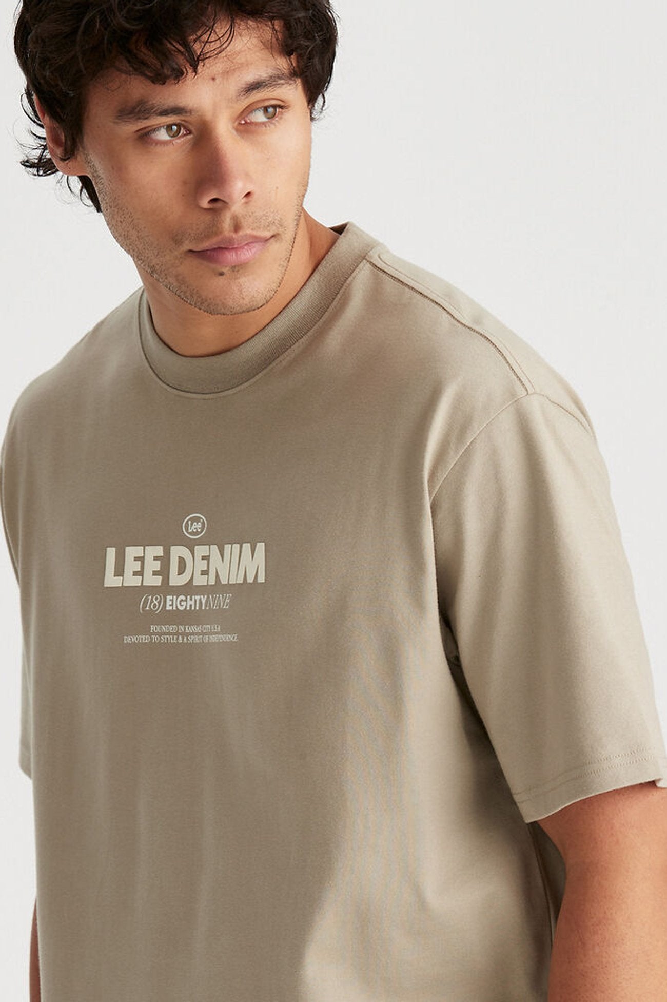 Eighty Nine Baggy Tee Vintage Khaki