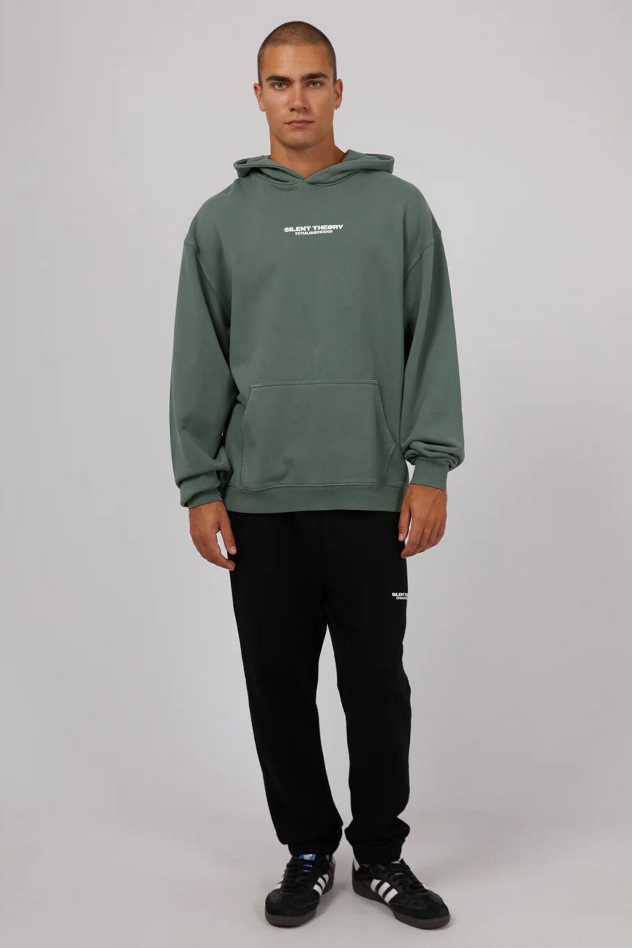 Essential Theory Hoody Green