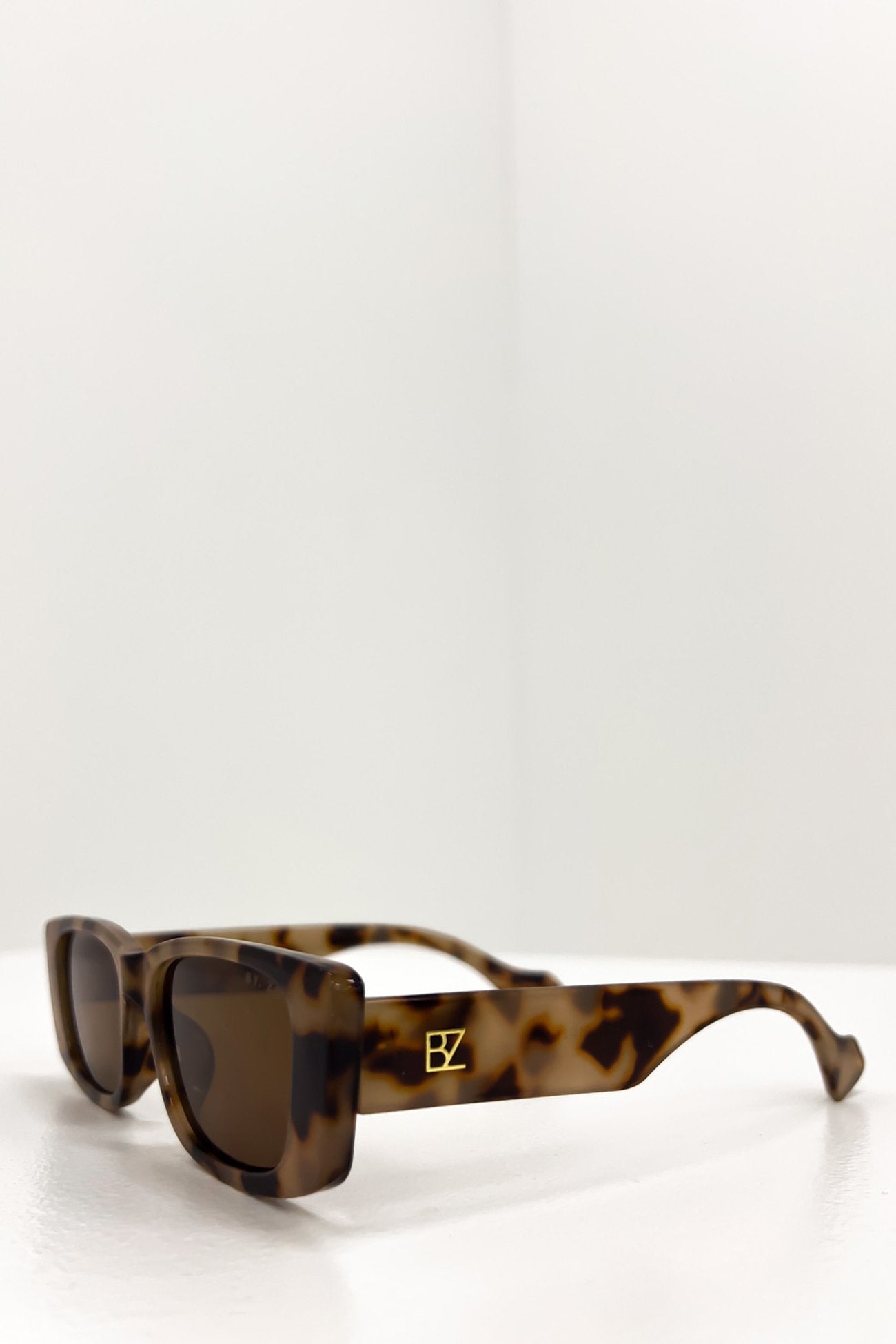 Eva Sunglasses Tort