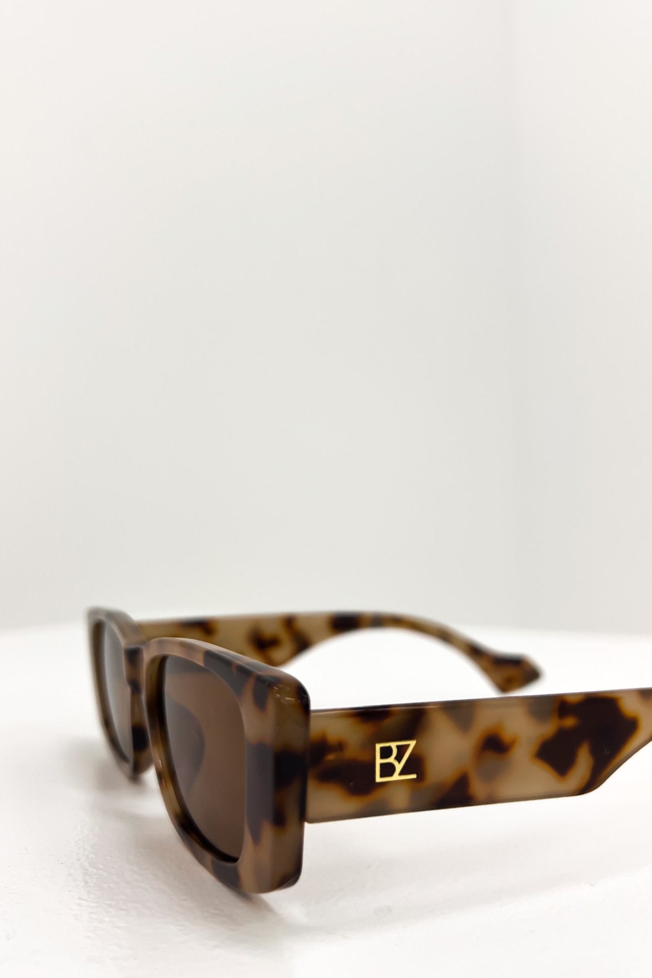 Eva Sunglasses Tort