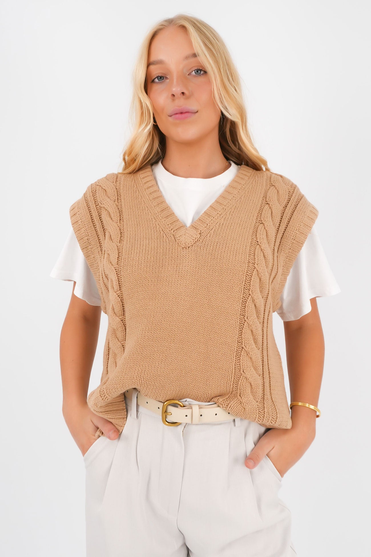 Finley Cable Knit Vest Sand