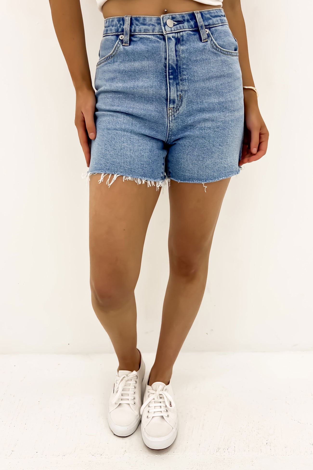 Girlfriend Short Blue Milieu