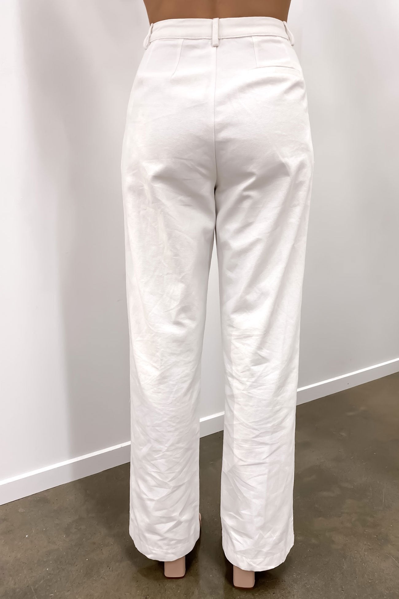 Hugh Pant White