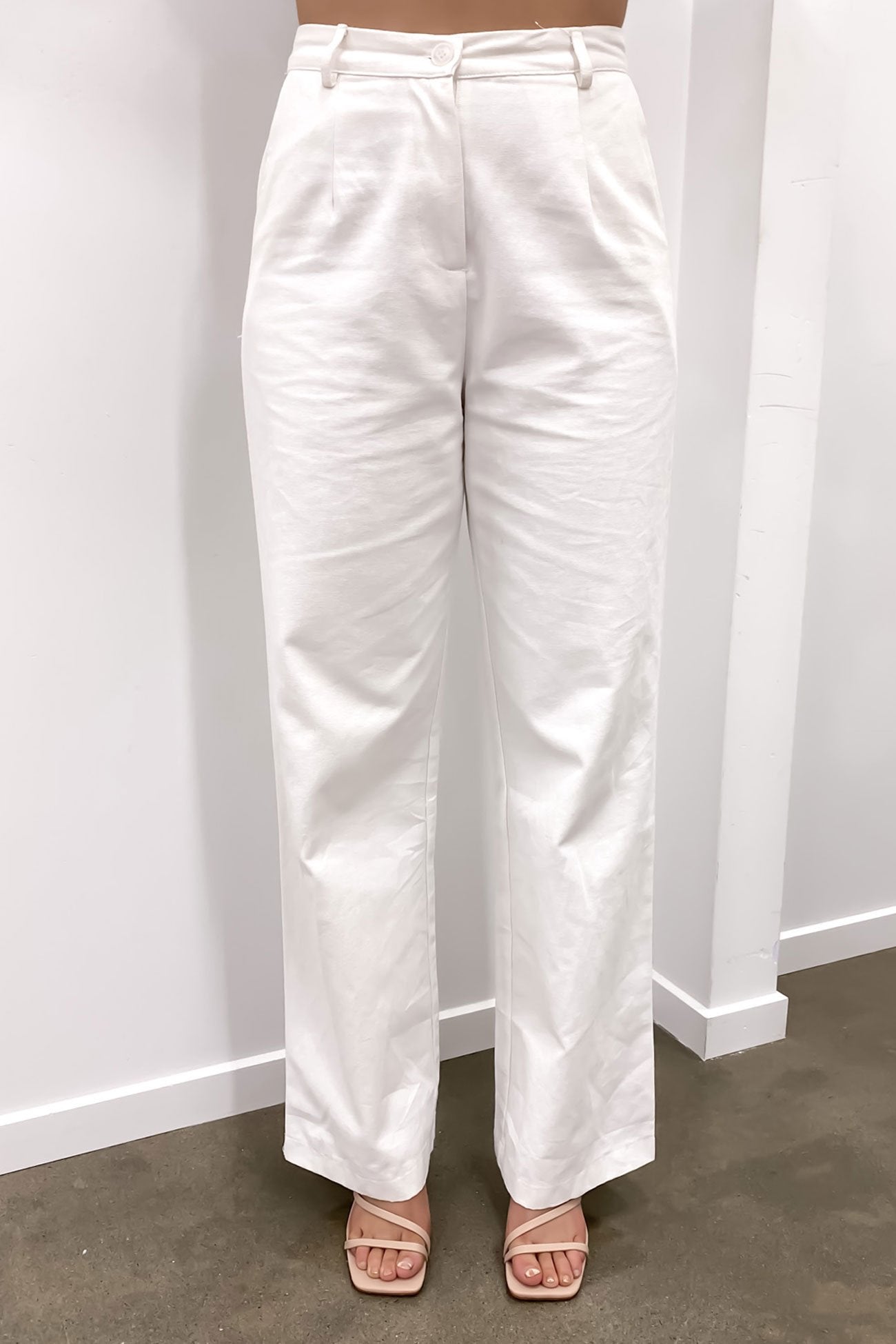 Hugh Pant White