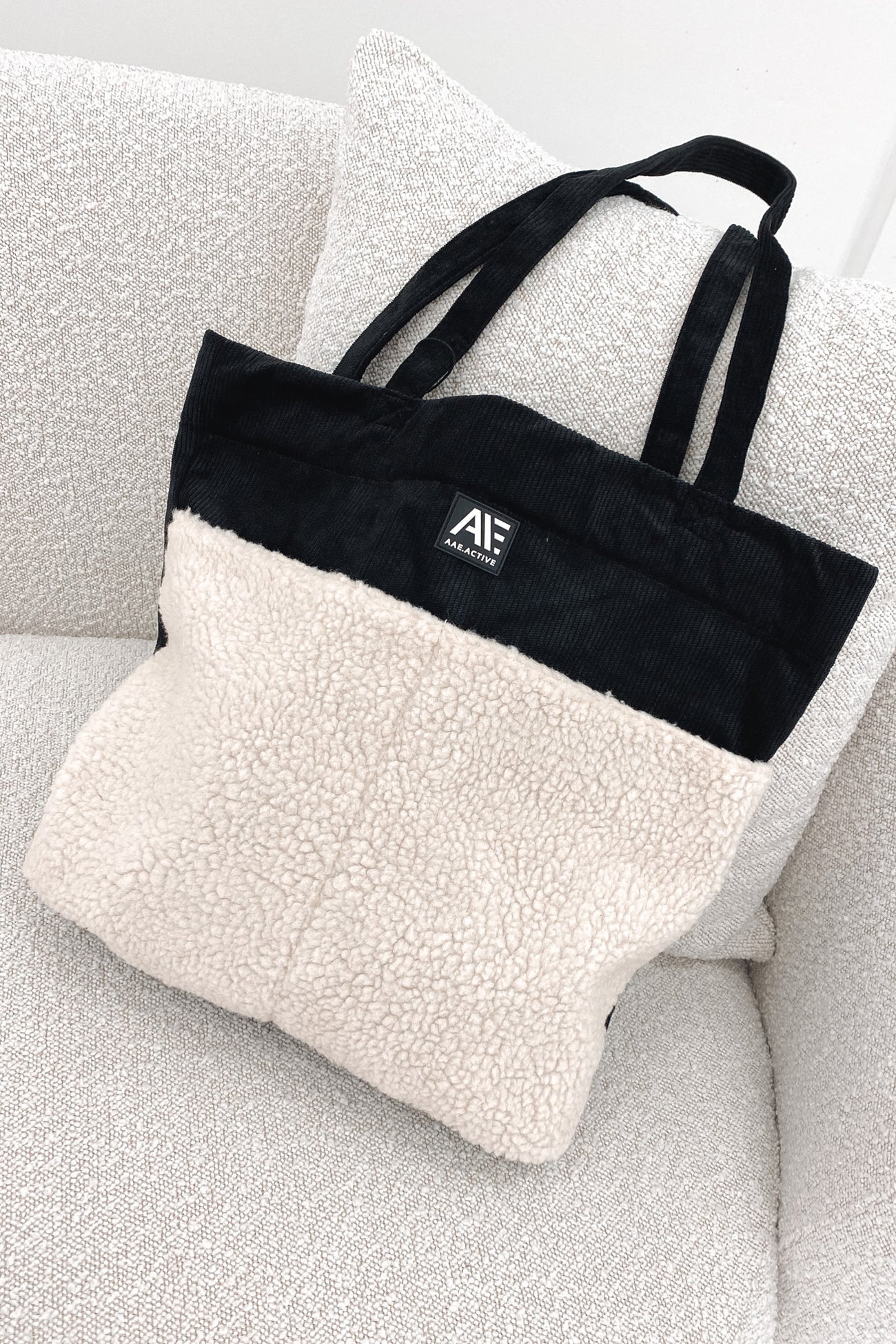 Active Sherpa Tote Black