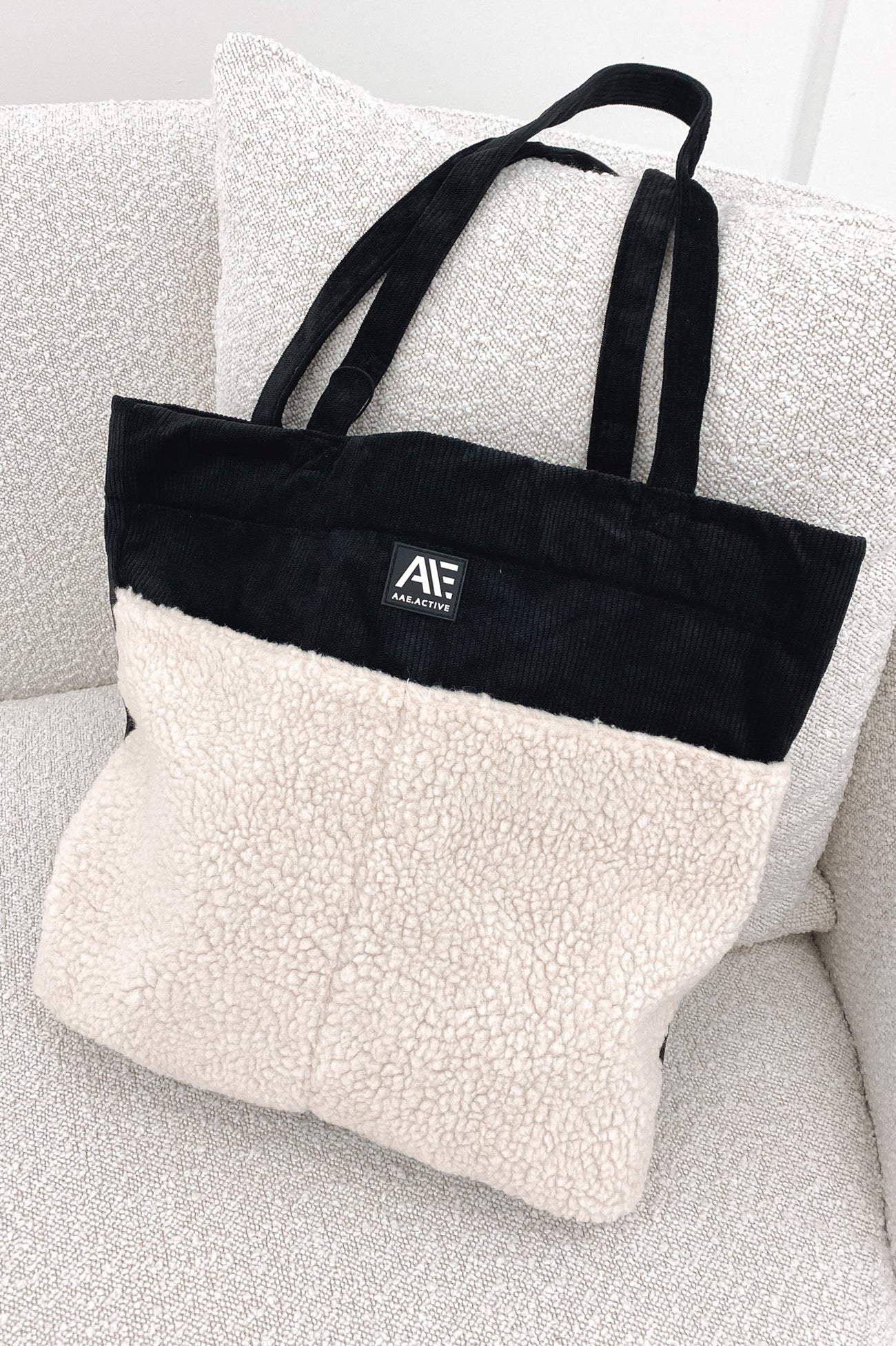 Active Sherpa Tote Black