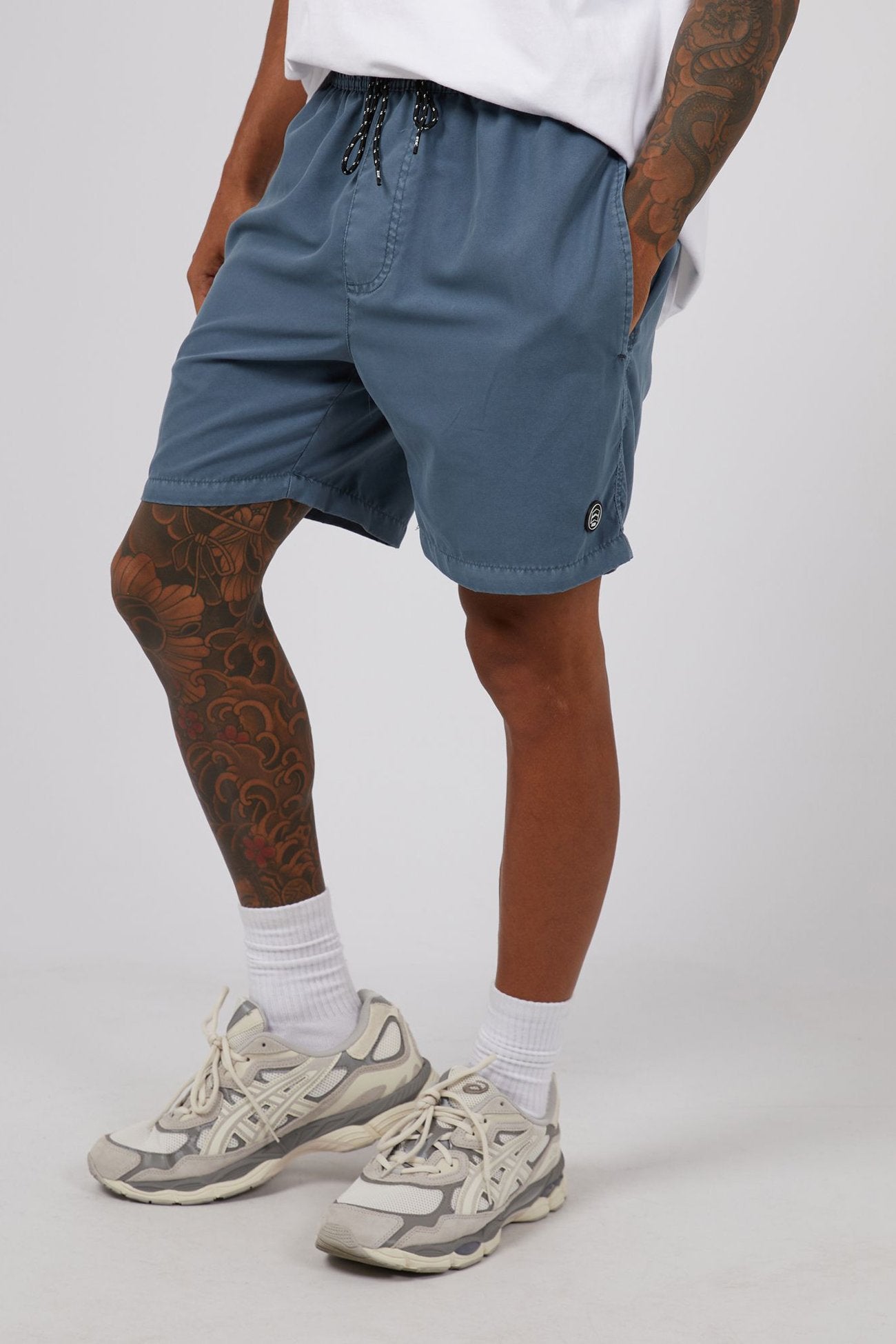 Illusion Short Mid Blue