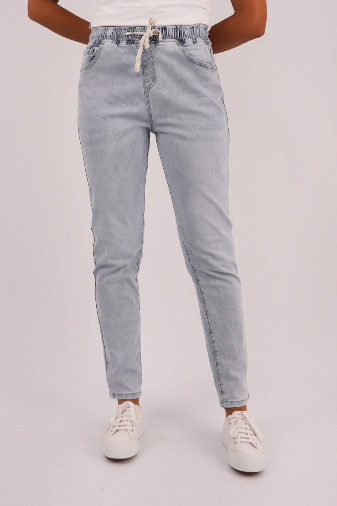 Juliette Jogger Jean Vintage Pale Blue