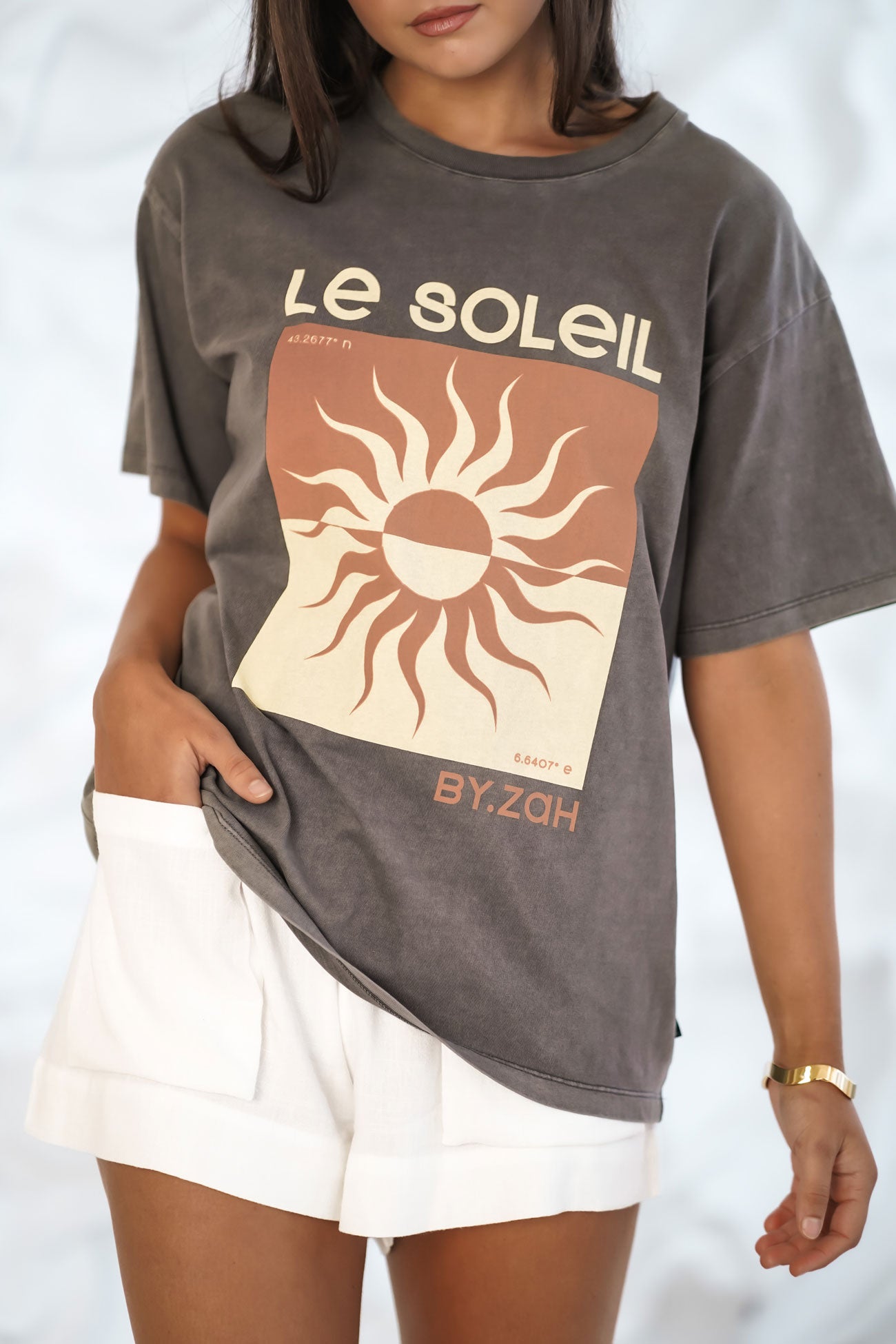 Le Soleil Tee Charcoal