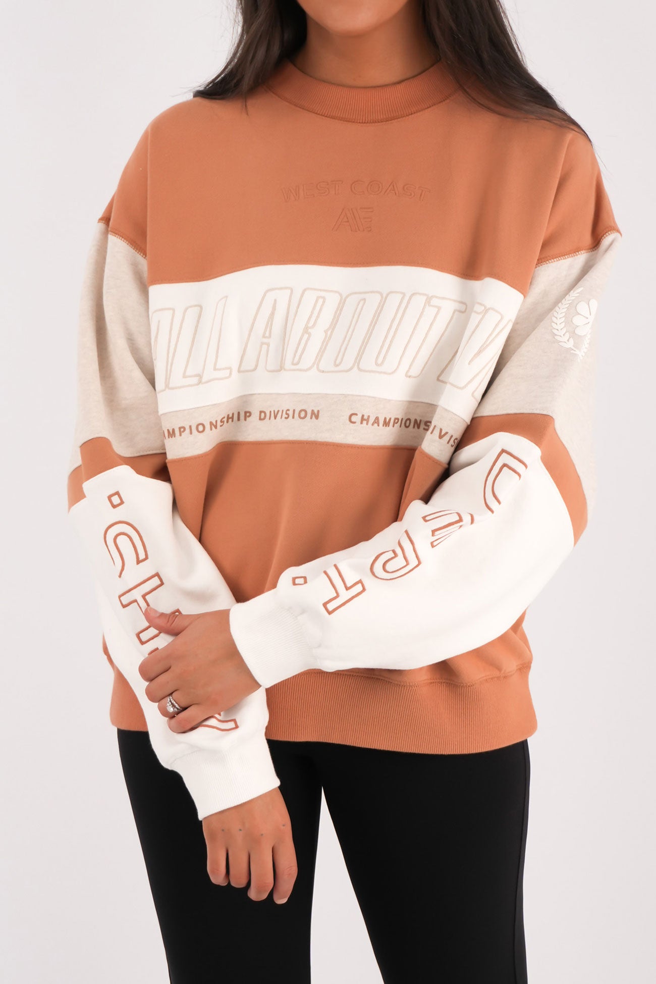 Performance Slouch Crew Clay