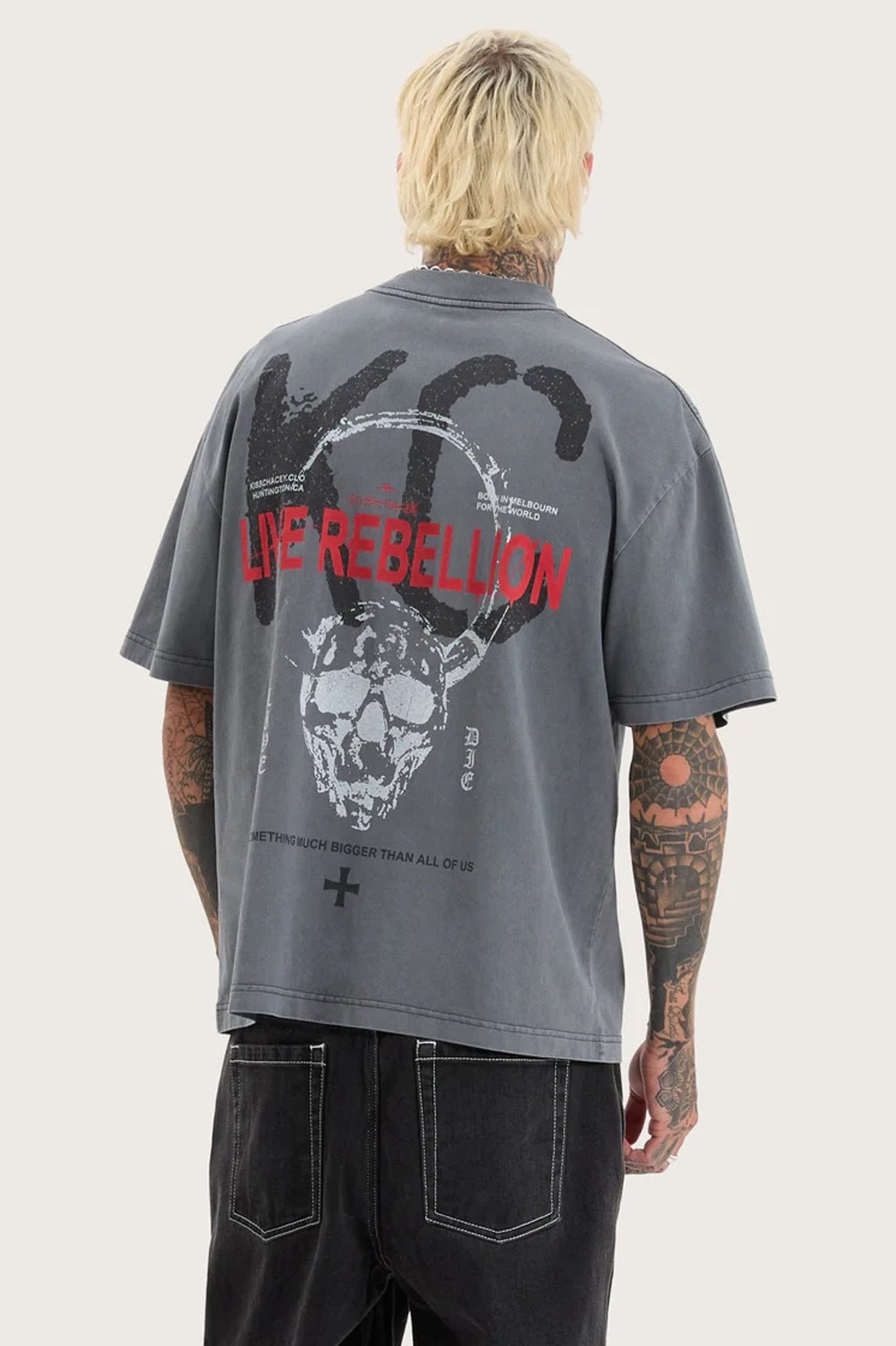 Rebel Street Tee Pigment Charcoal