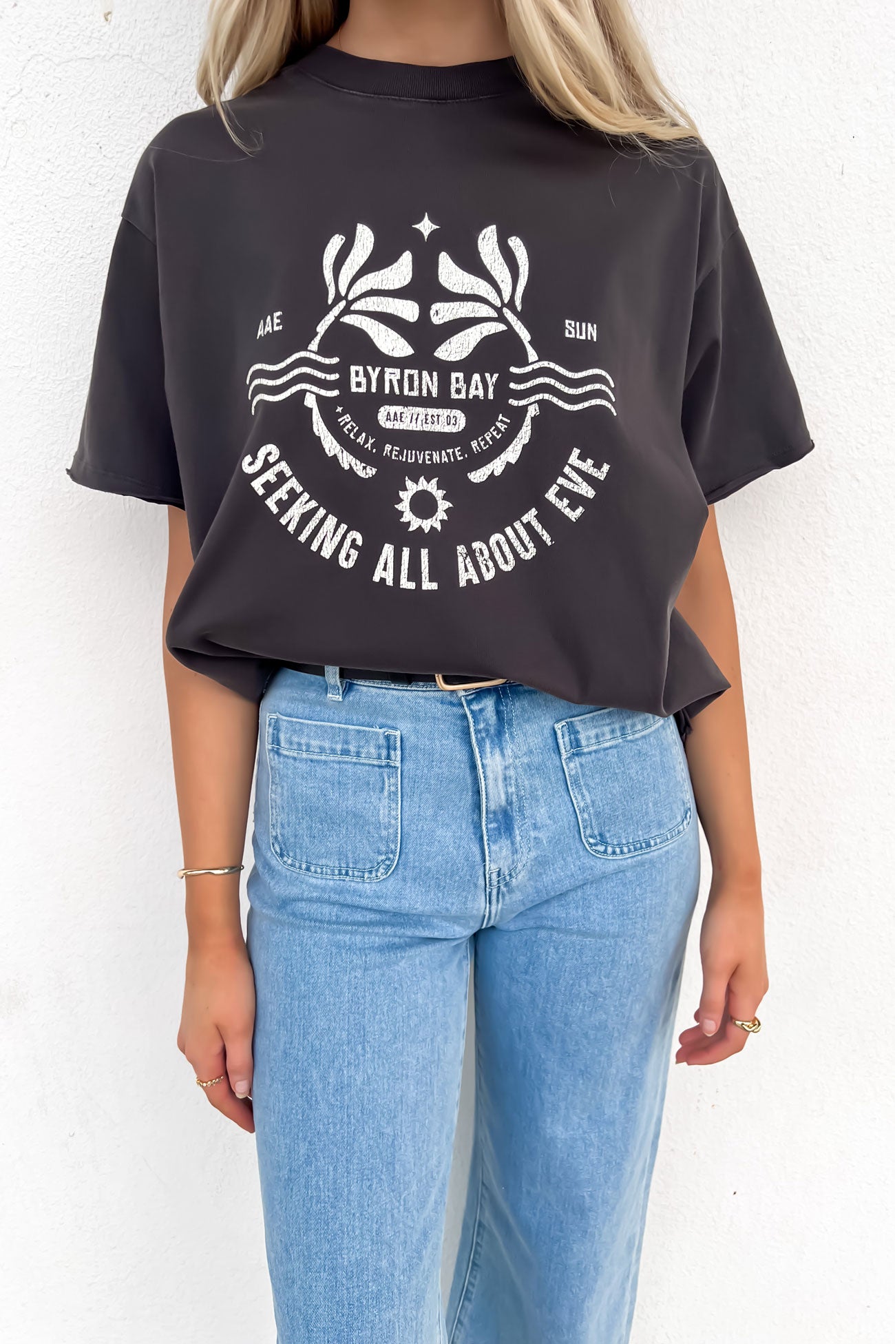 Seeking Oversized Tee Washed Black