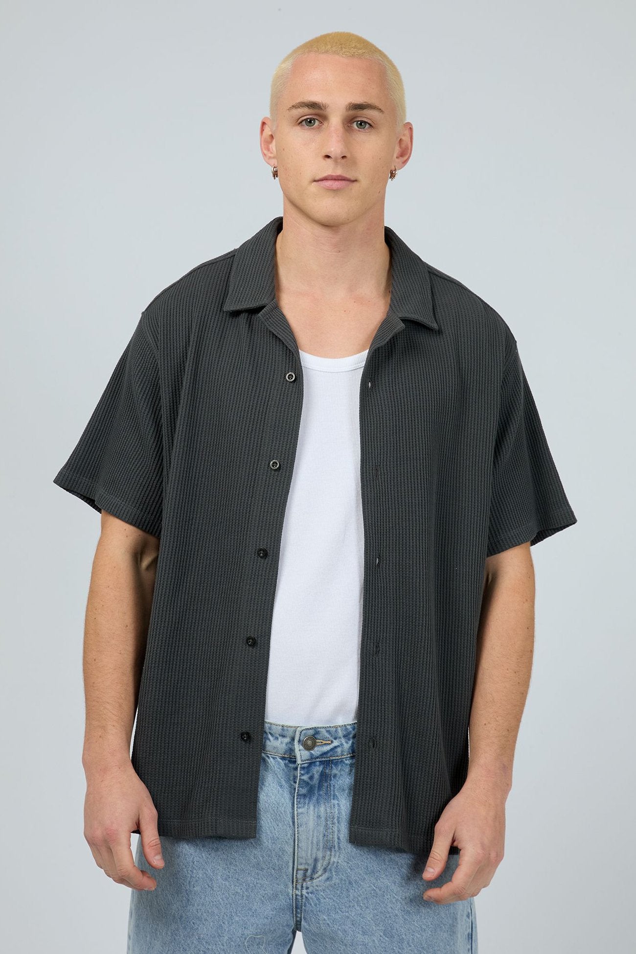 Session Waffle Short Sleeve Shirt Charcoal