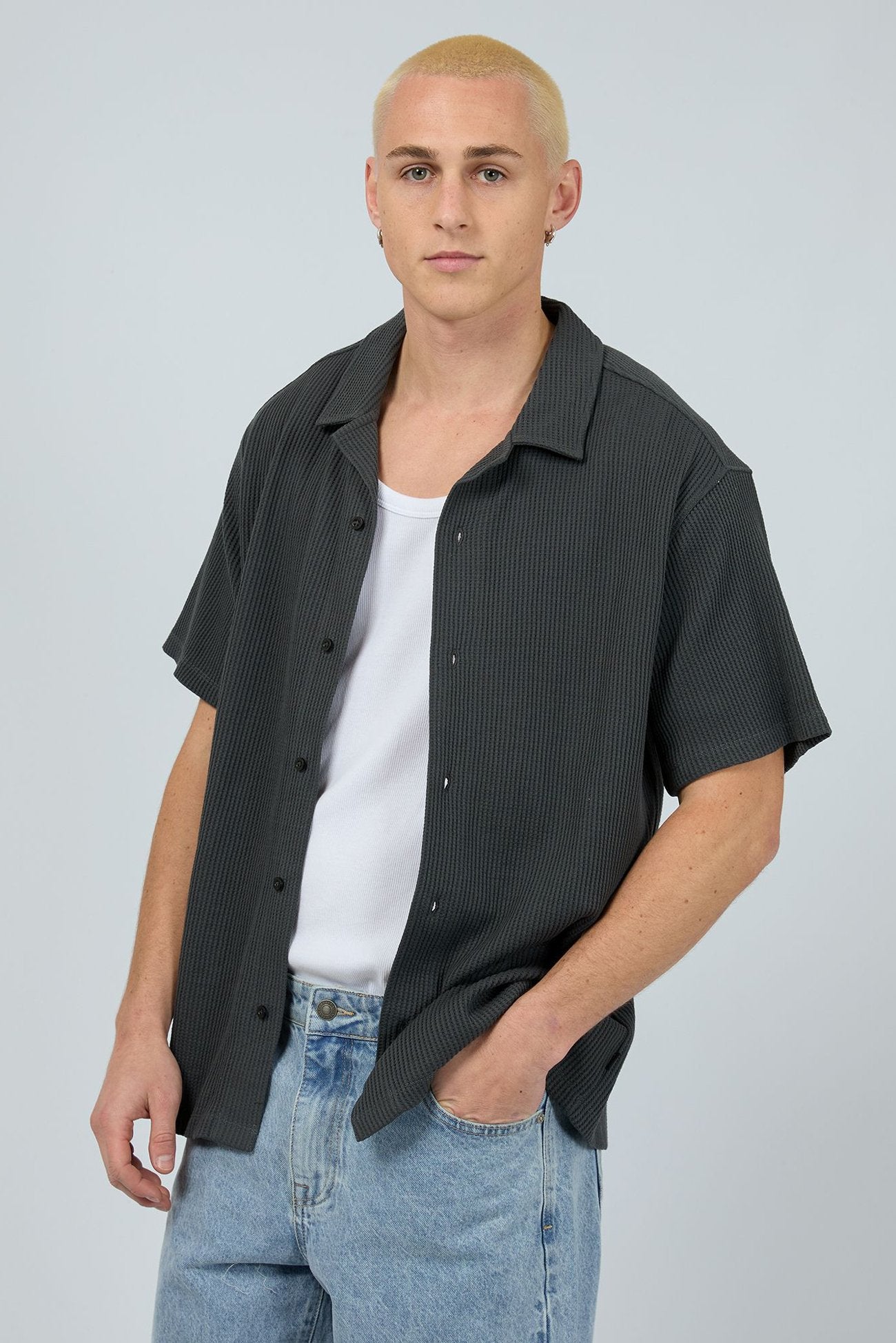 Session Waffle Short Sleeve Shirt Charcoal