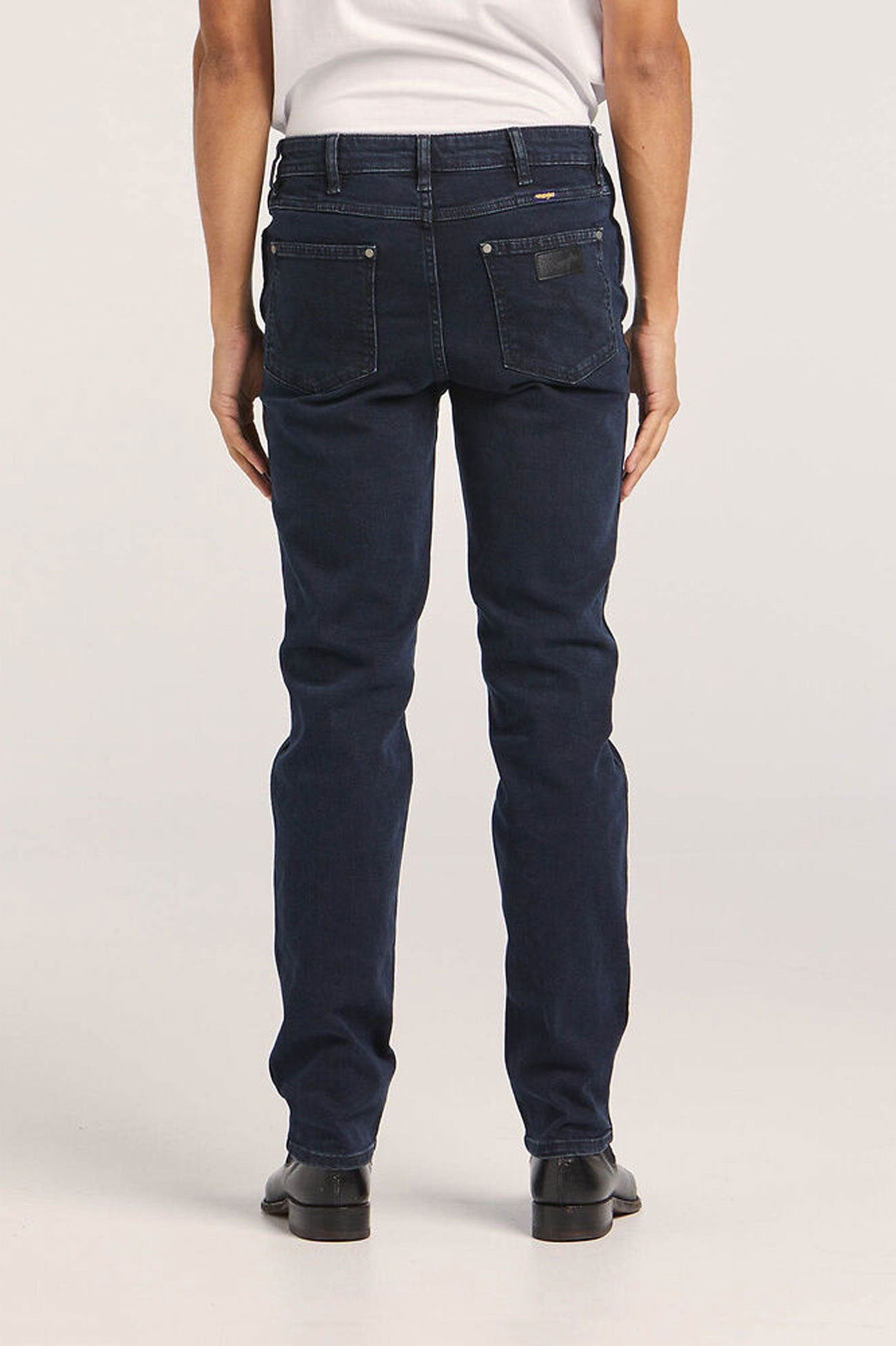 Slim Straight Jean Blue Black