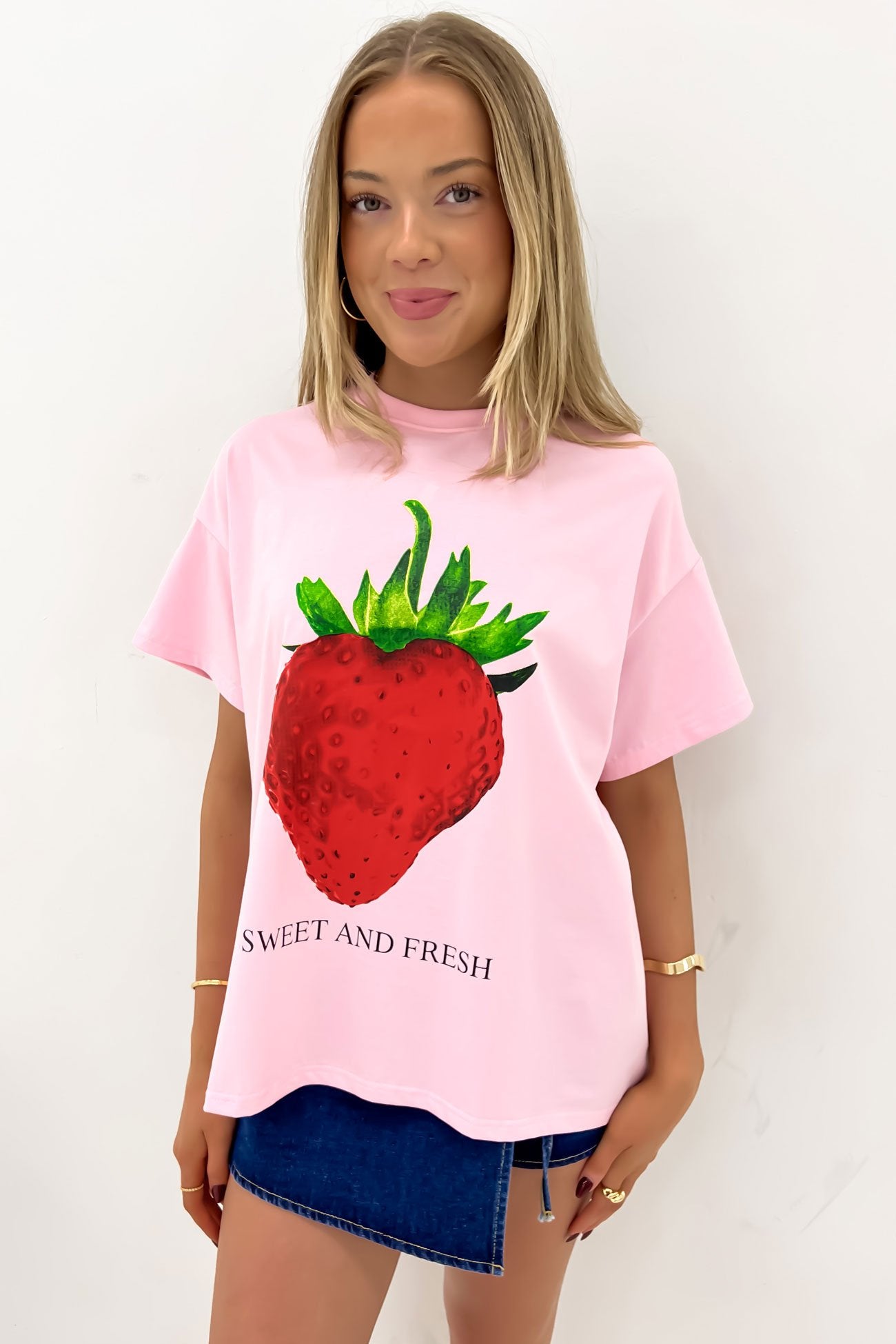 Strawberry Tee Pink