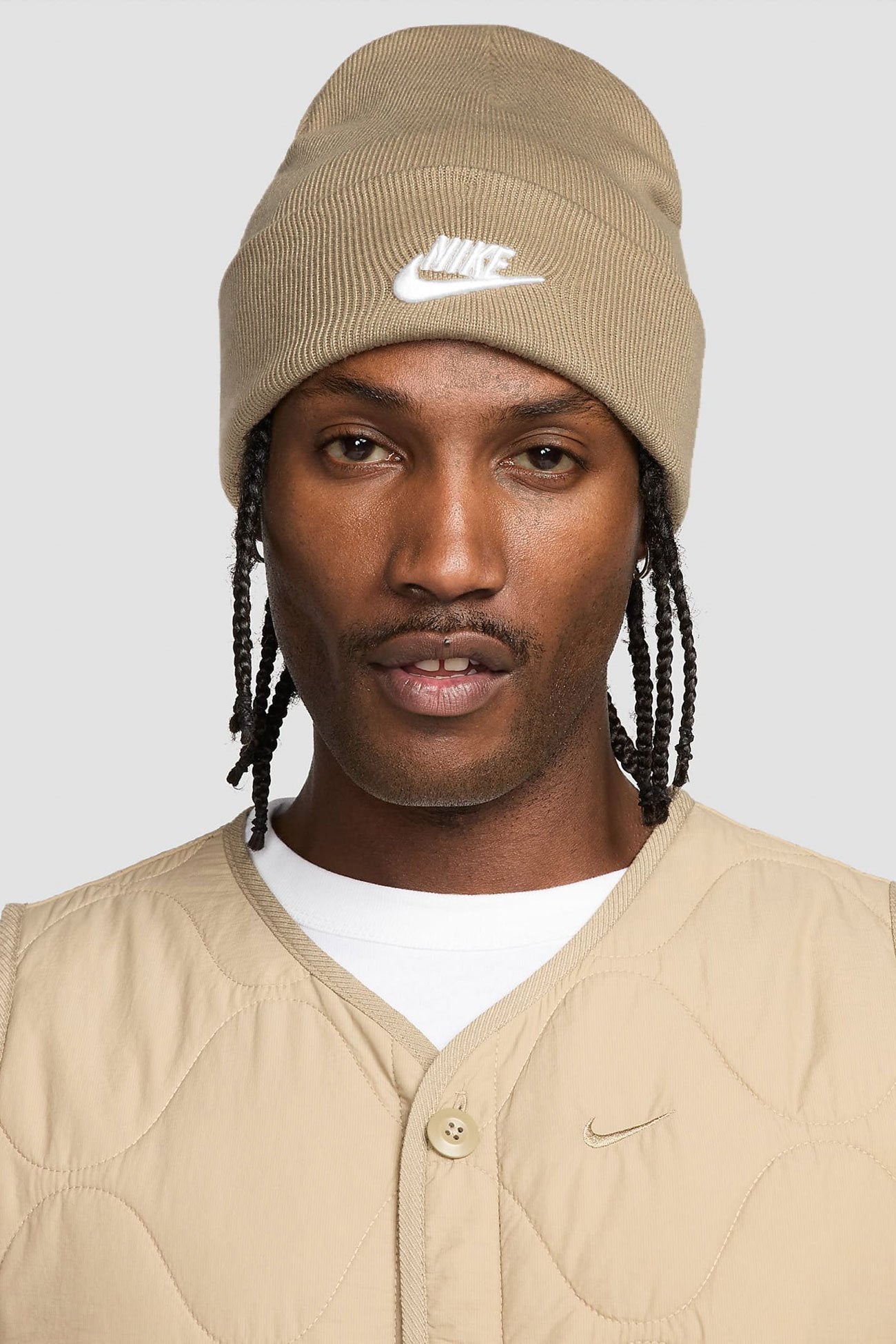 Nike Peak Beanie Khaki White