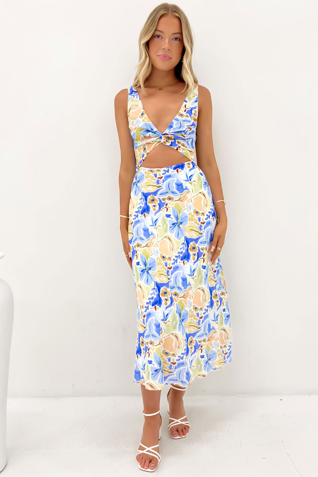 Xante Midi Dress Blue Floral