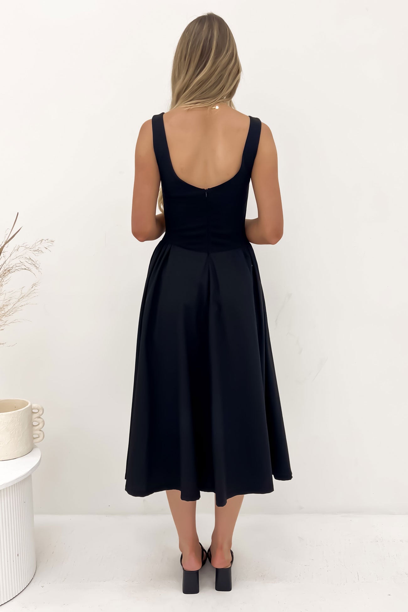 Zoey Midi Dress Black