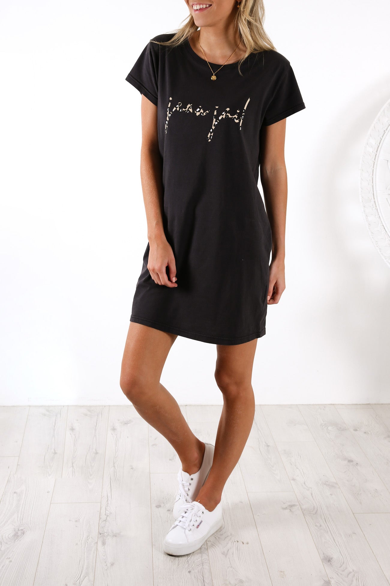 Unstoppable Tee Dress Washed Black Leopard