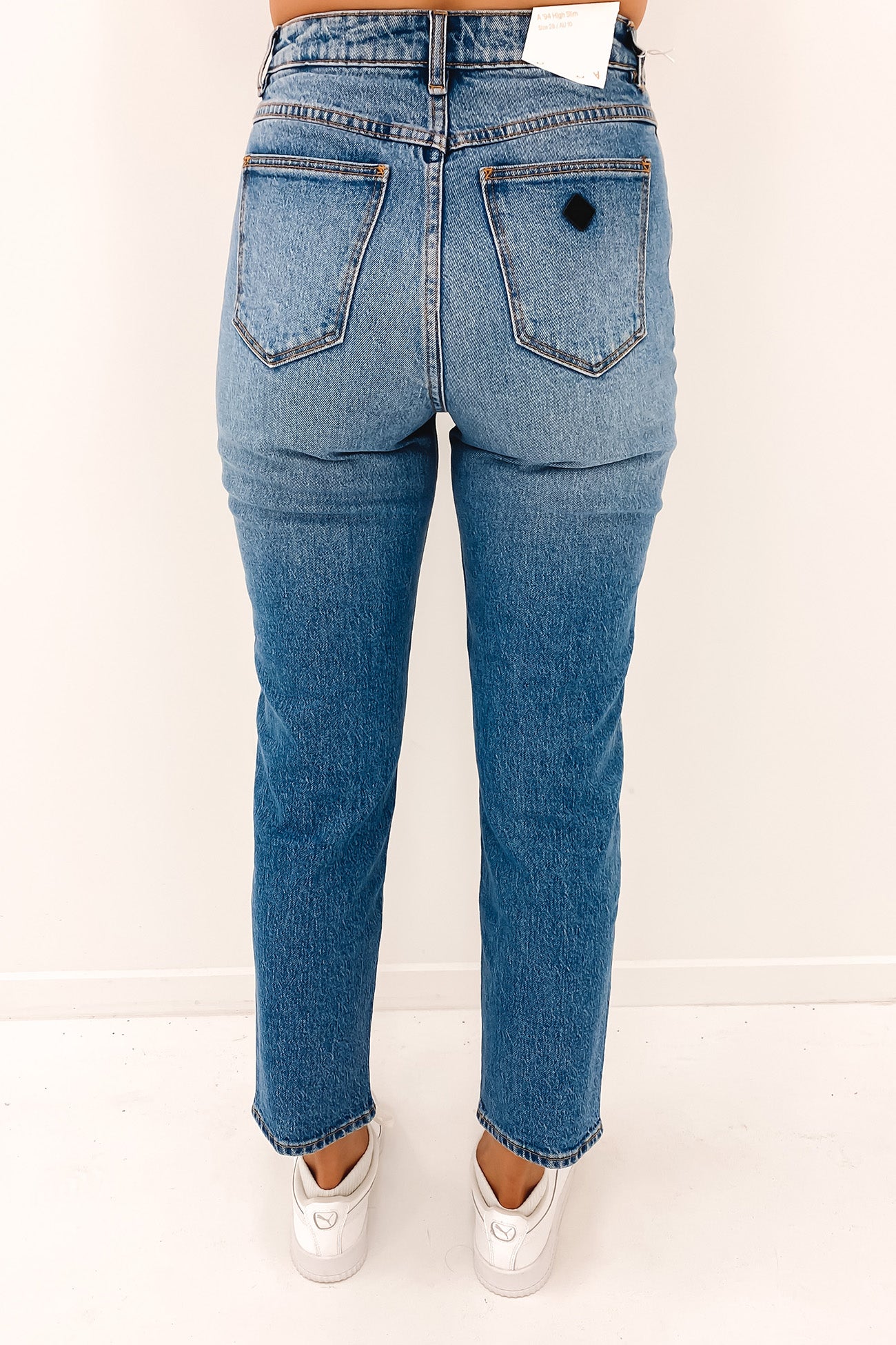 A 94 High Slim Jean Felicia