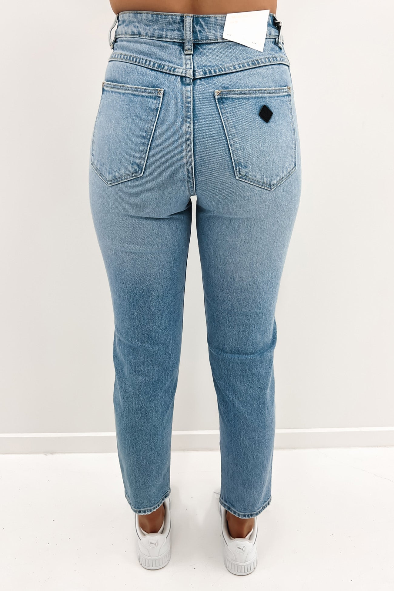 A 94 High Slim Jean Madelyn