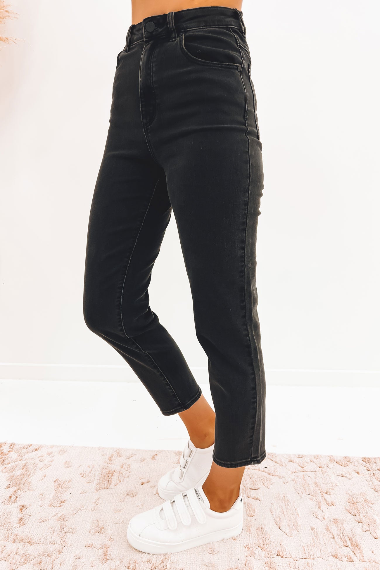 A 94 High Slim Petite Jean 90210