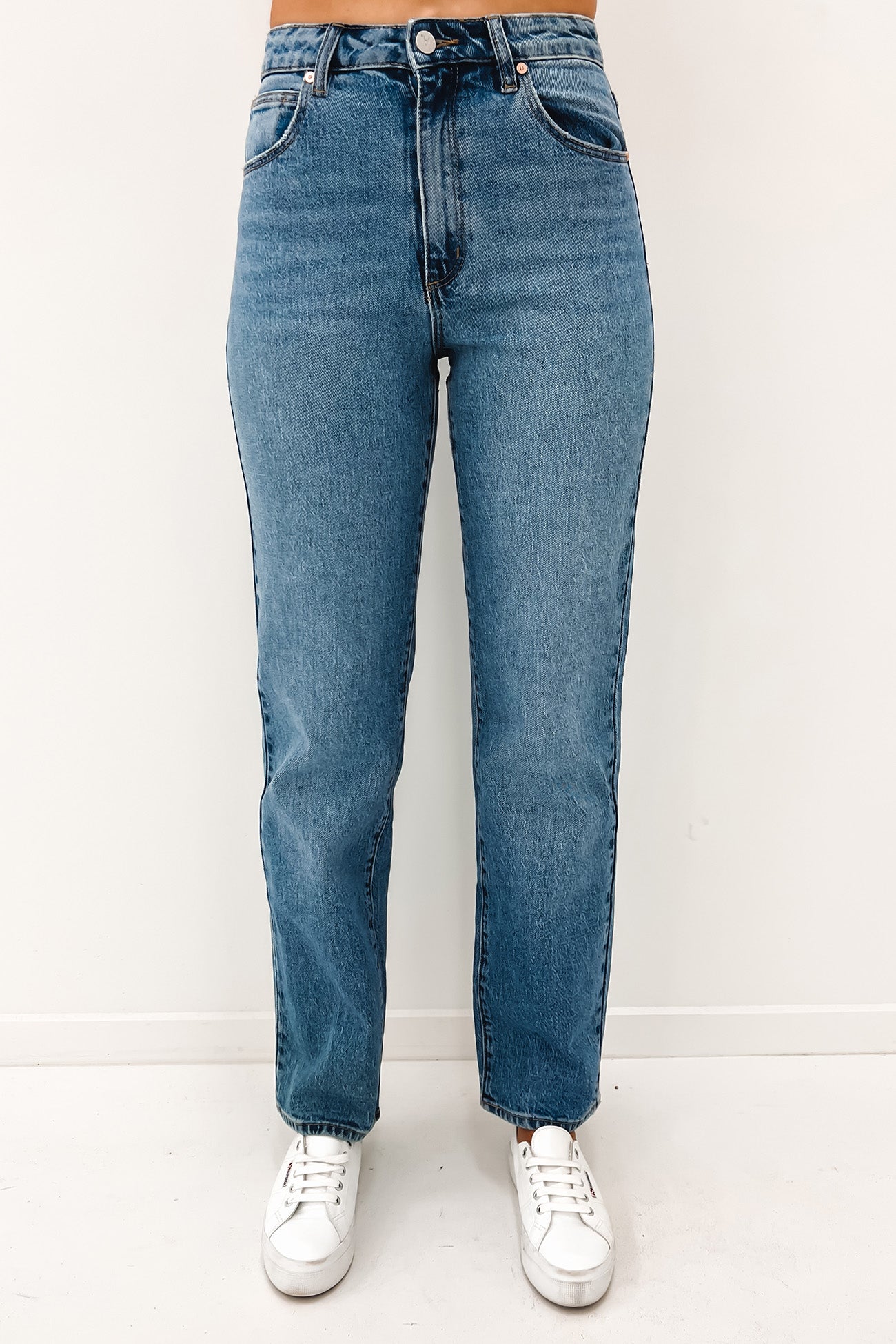 A 94 High Straight Jean Dakota