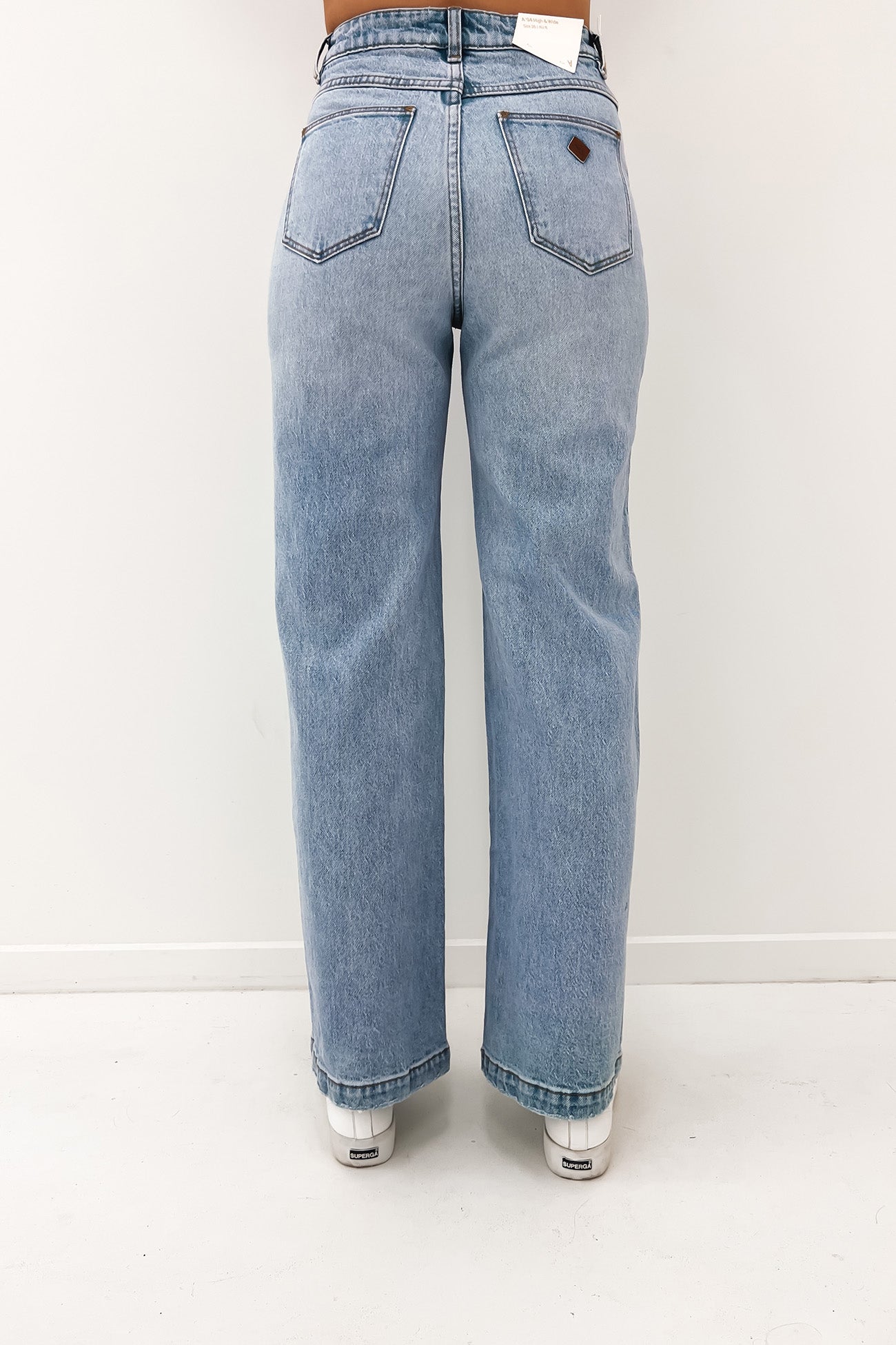 A 94 High & Wide Jean Linda Organic