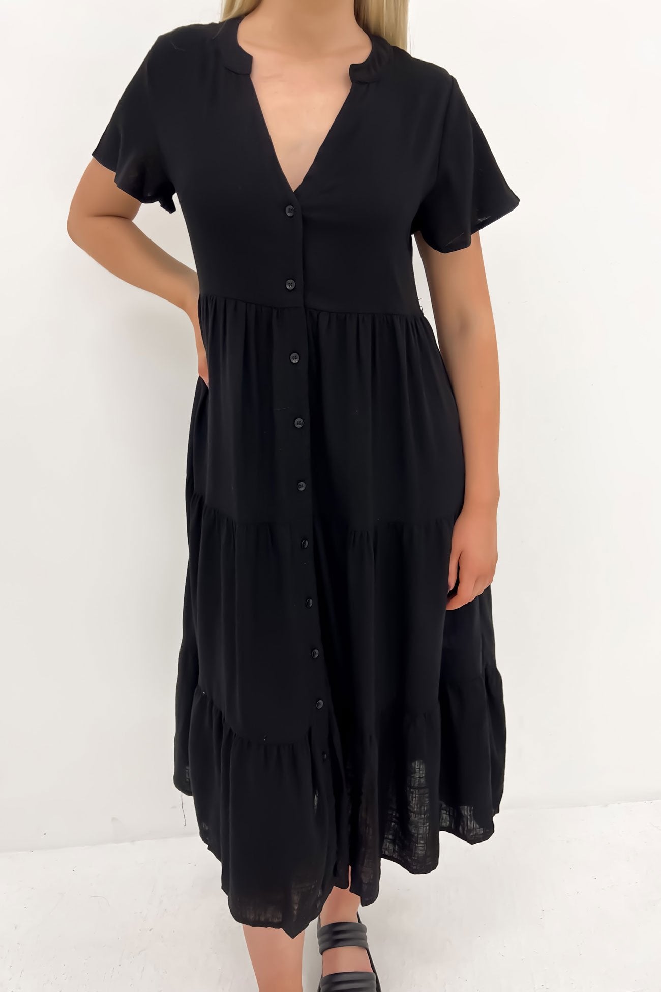 Alorah Midi Dress Black