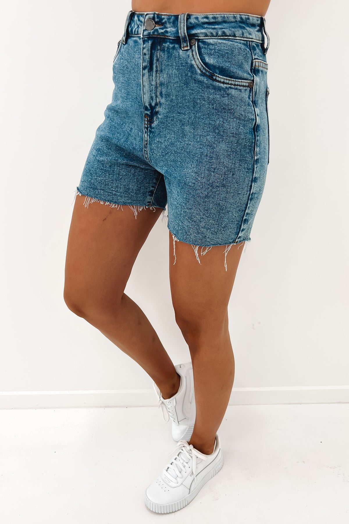 Cut off mom jean on sale shorts