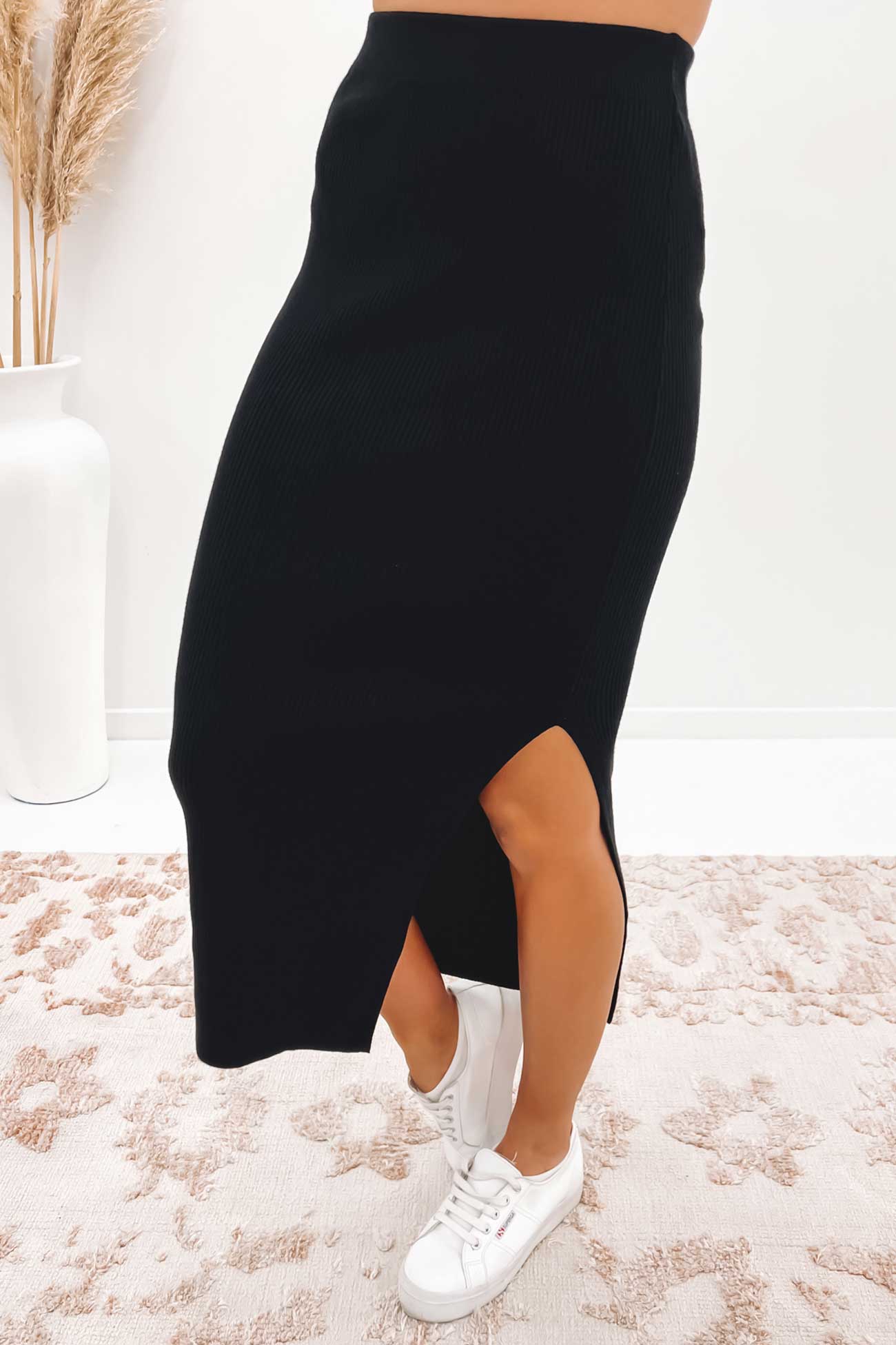 Dakoa Midi Skirt Black