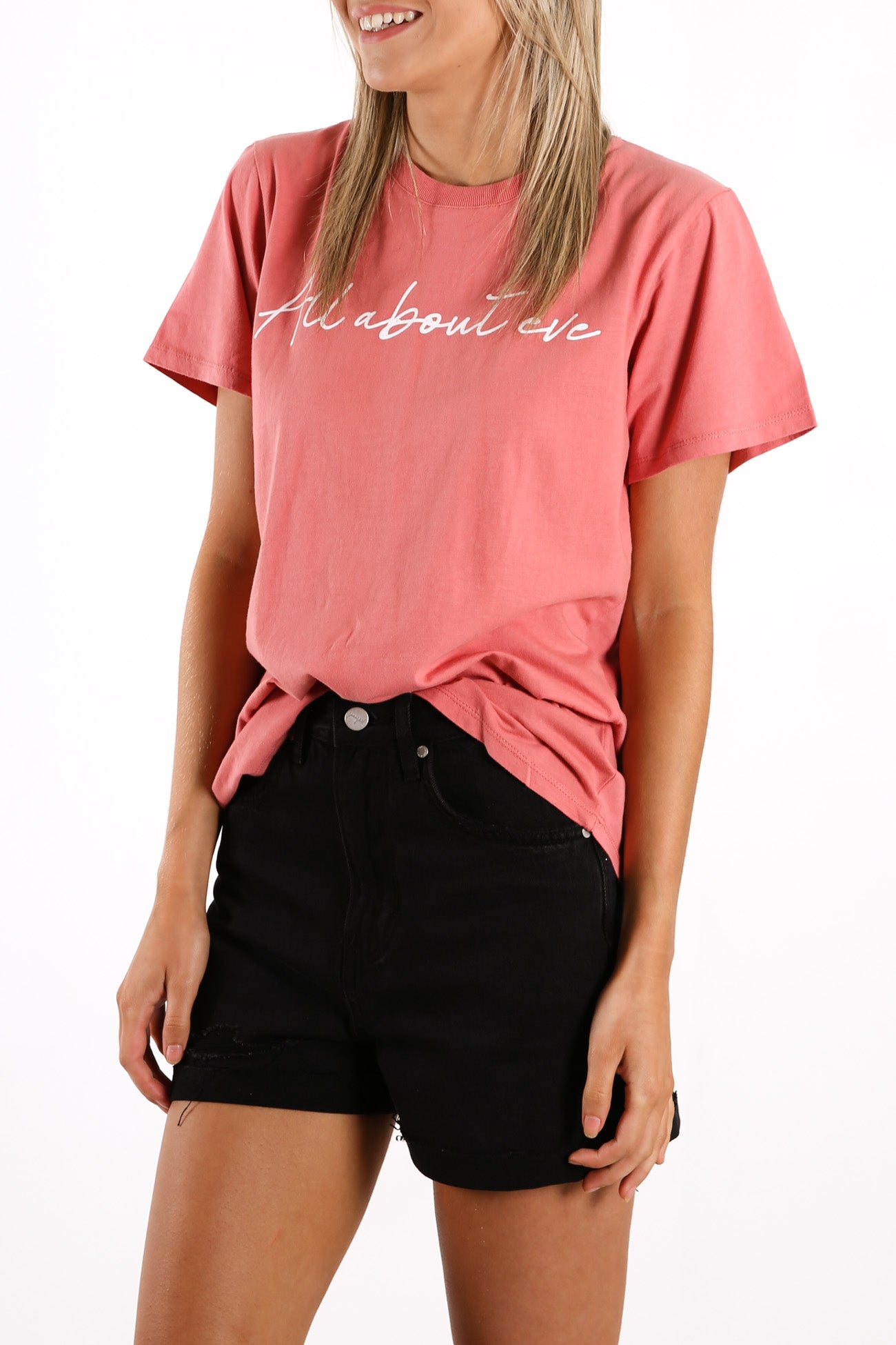 Eve Script Tee Pink