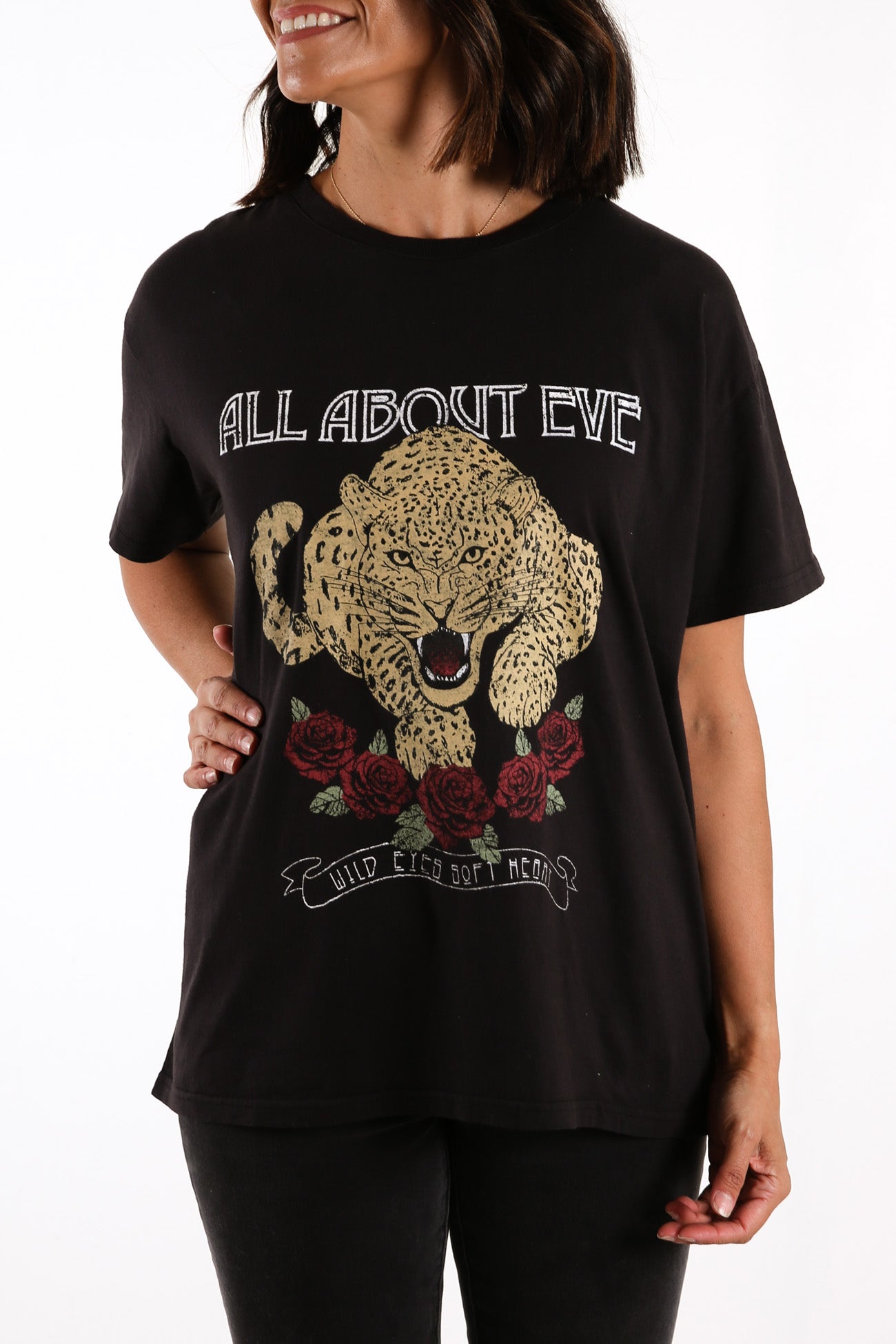 Feline Tee Washed Black