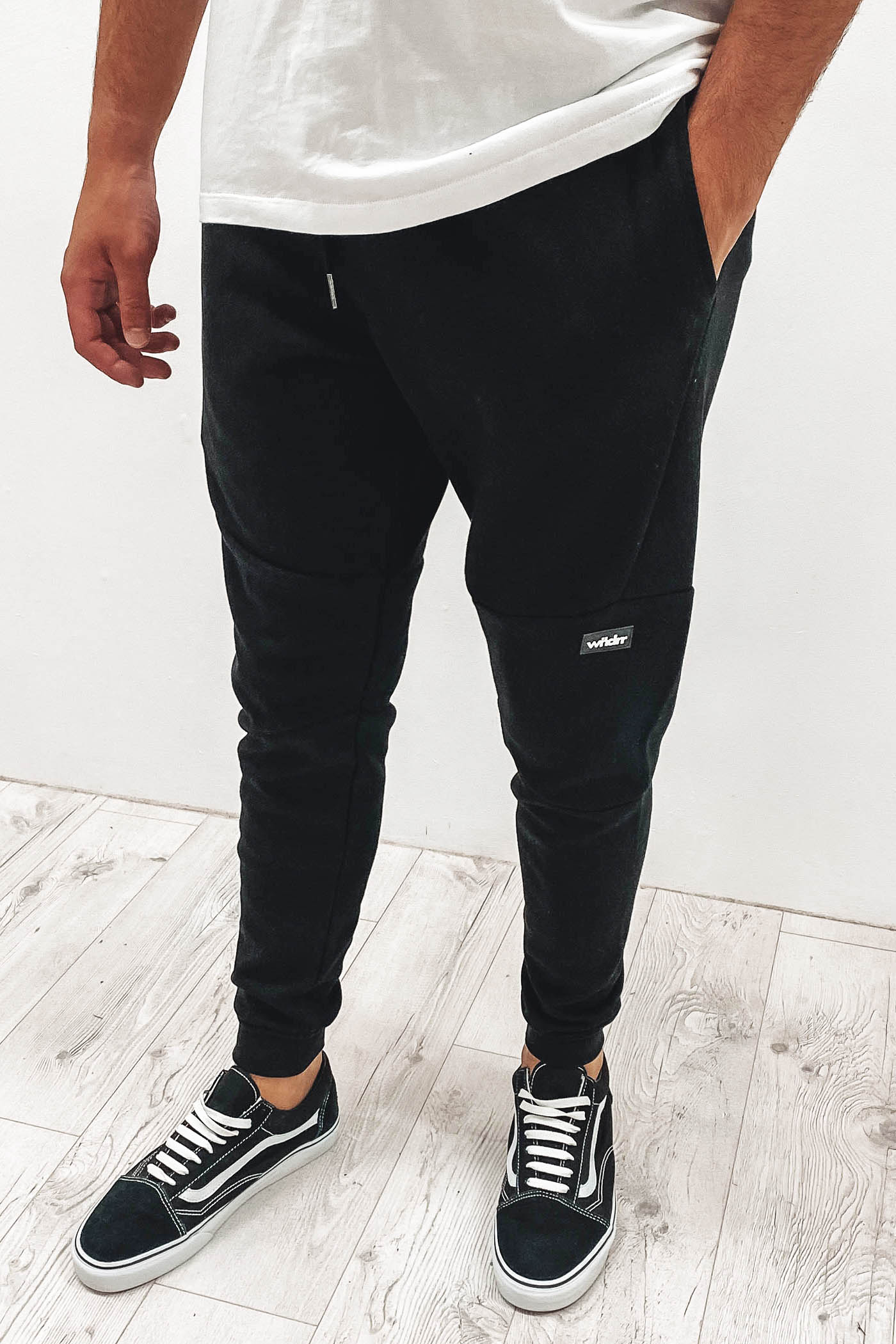 Hoxton V2 Tech Trackpant Black