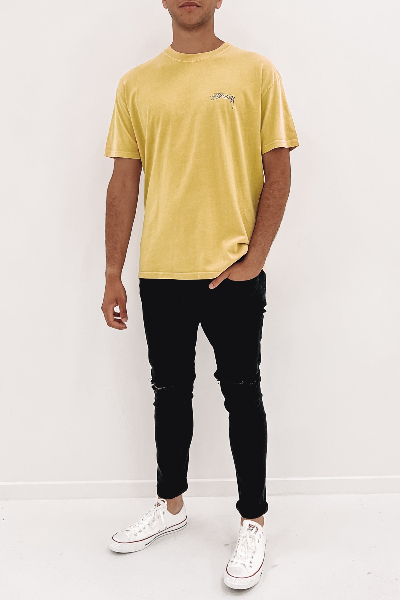 Shadow Script Short Sleeve Tee Pigment Lemon