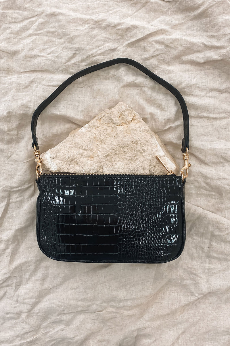 Black croc best sale shoulder bag